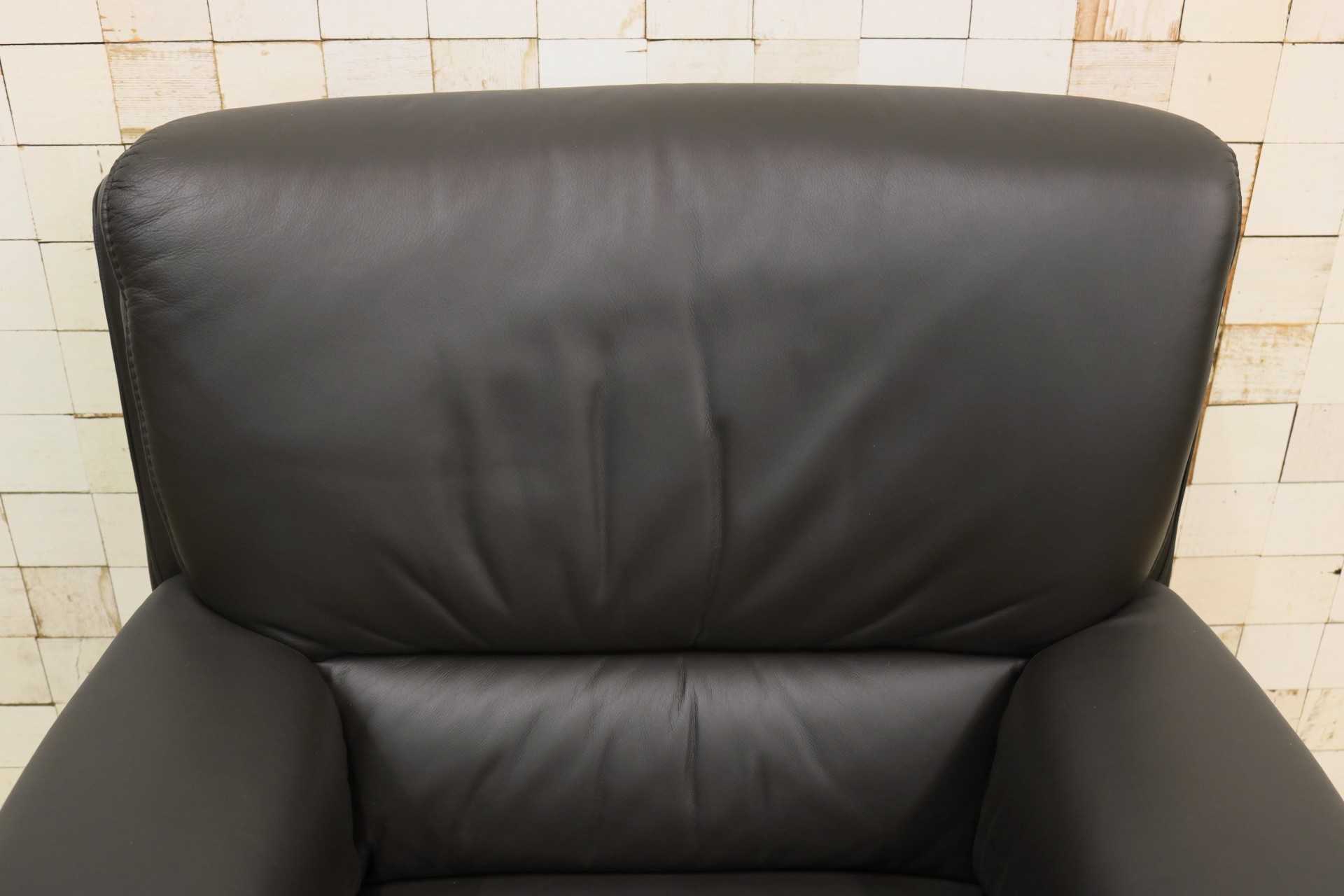 GMIK305○himolla / ヒモラ ベルク 1人掛けソファ シングルソファ 総革 ダークブラウン 最高級 ドイツ IDC大塚家具 定価約21.3万