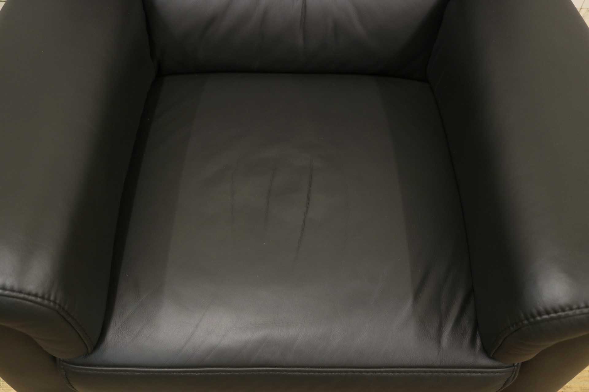 GMIK305○himolla / ヒモラ ベルク 1人掛けソファ シングルソファ 総革 ダークブラウン 最高級 ドイツ IDC大塚家具 定価約21.3万