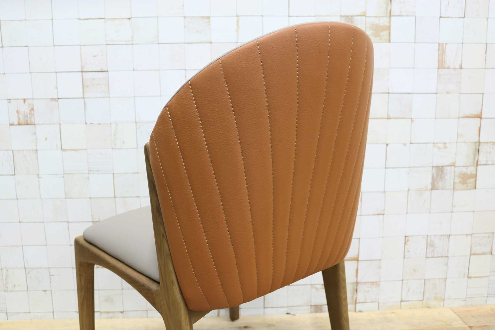 GMIK664B◯ダイニングチェア 食卓椅子 椅子 アームレスチェア レザー グレー シンプル モダン 展示品