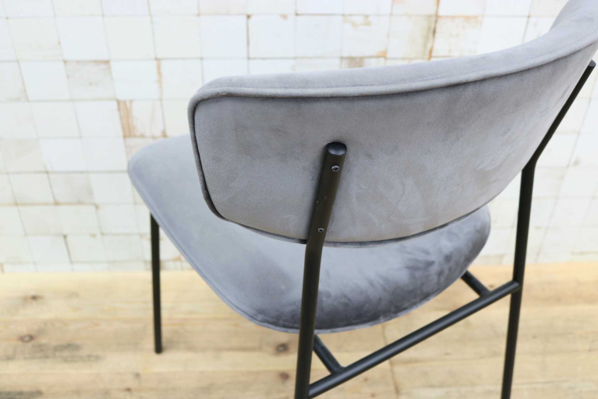GMIH542A◯Calligaris / カリガリス Fifties フィフティーズ ダイニングチェア アームレスチェア 食卓椅子 椅子 ベロア イタリア モダン