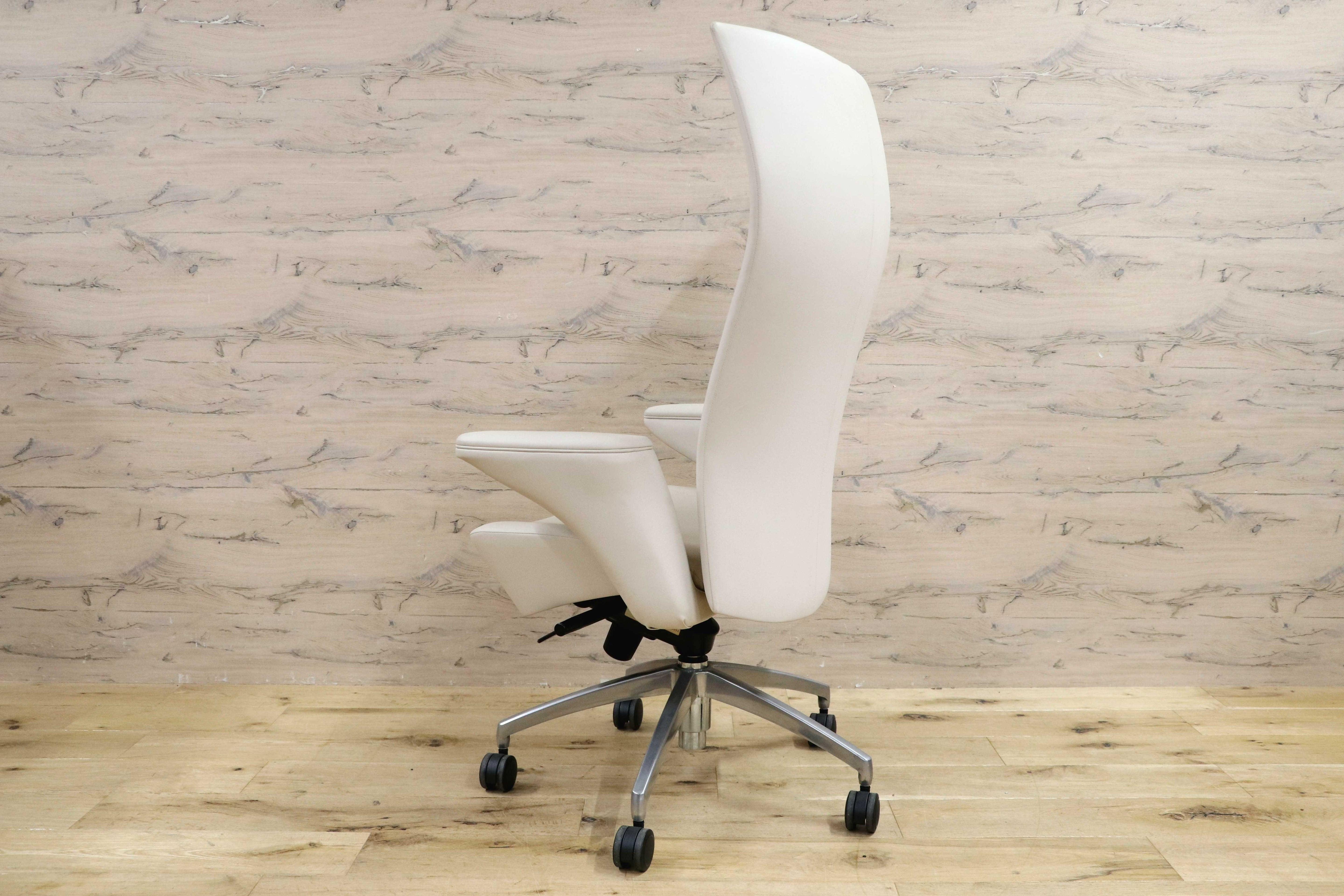 GMIK629B○ITOKI / イトーキ X-4 ハイバック チェア デスクチェア オフィスチェア 書斎椅子 エグゼクティブチェア 合皮 ハイクラスモダン