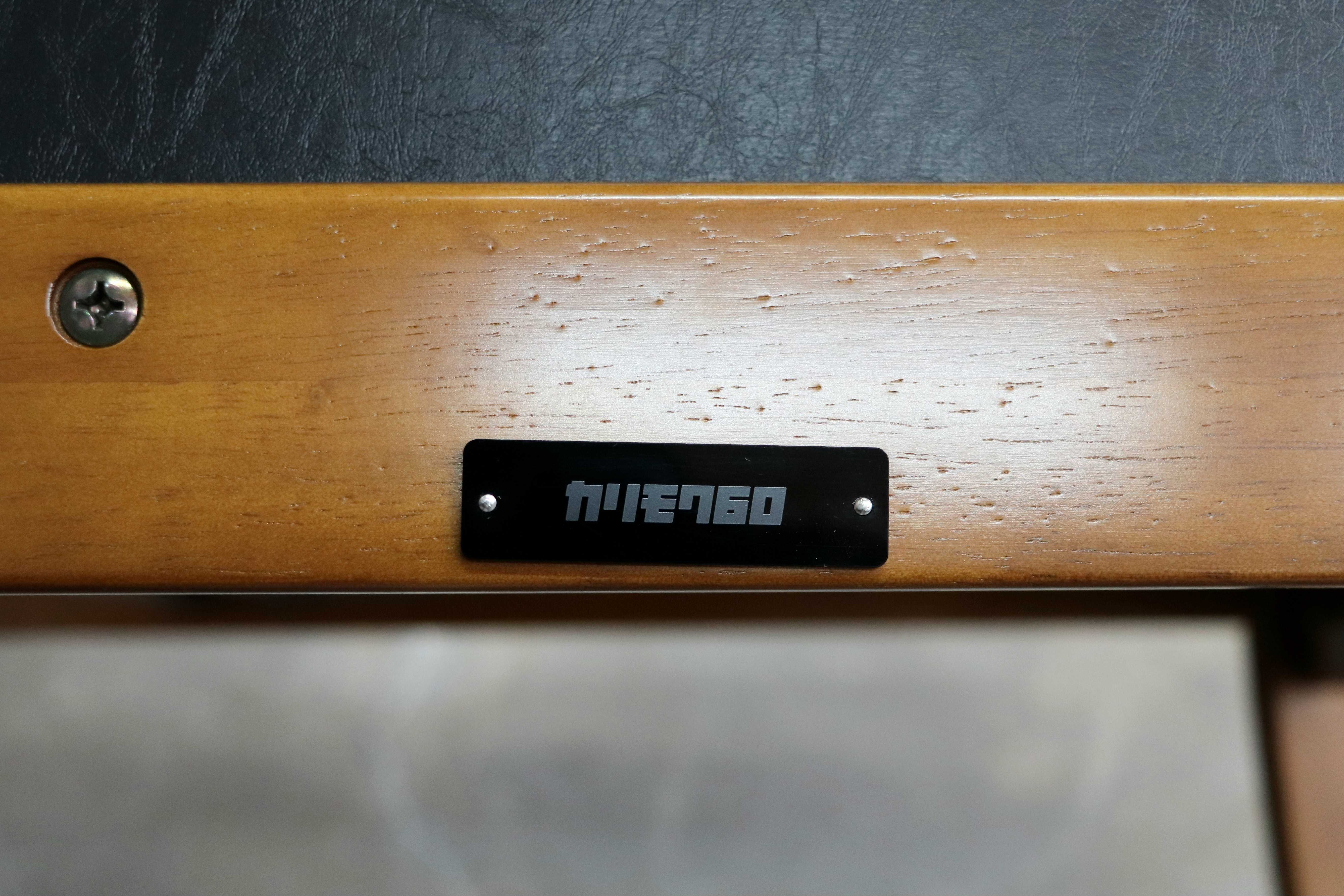 GMIK650C○カリモク60 Kチェア 1シーター スタンダードブラック 合皮 ラウンジチェア 肘掛け椅子 シングルソファ 展示品