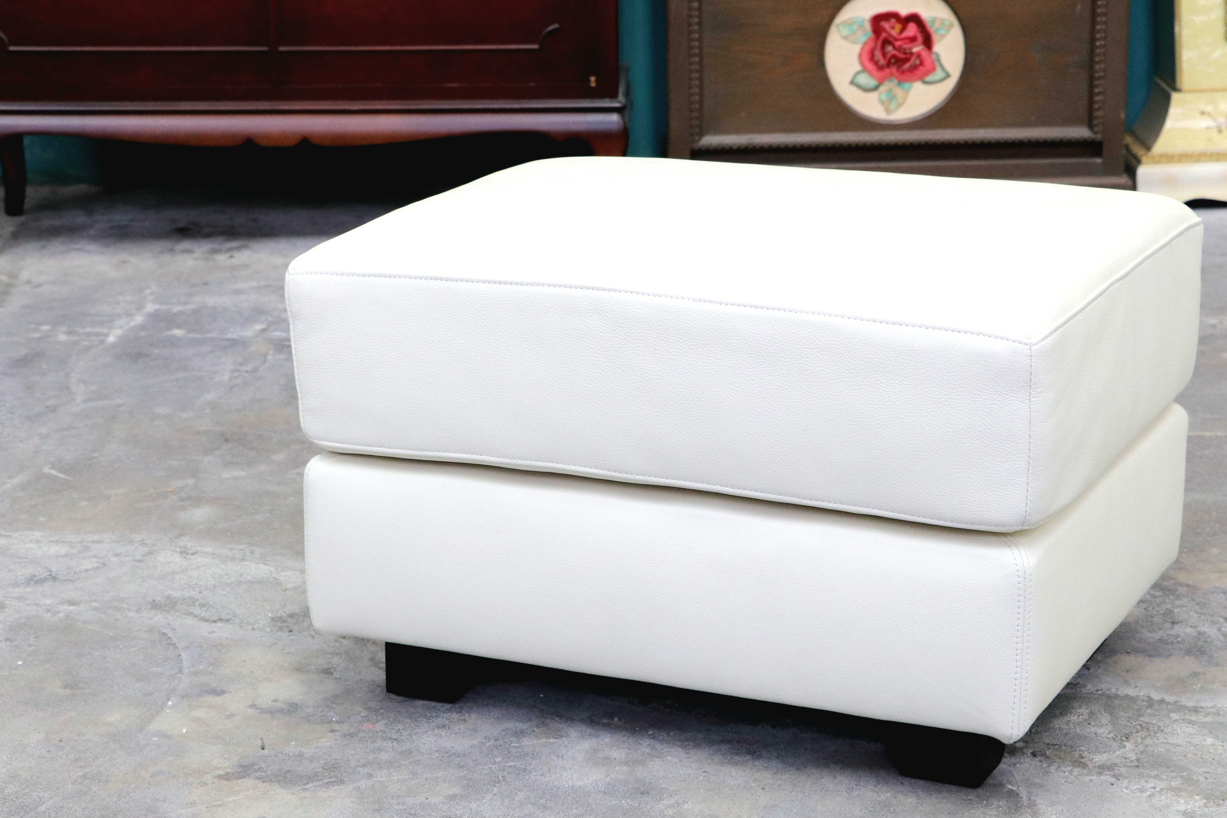 GMIS366C○HUKLA / フクラ REGATO レガト オットマン スツール ソファ 本革 スタイリッシュ モダン 美品