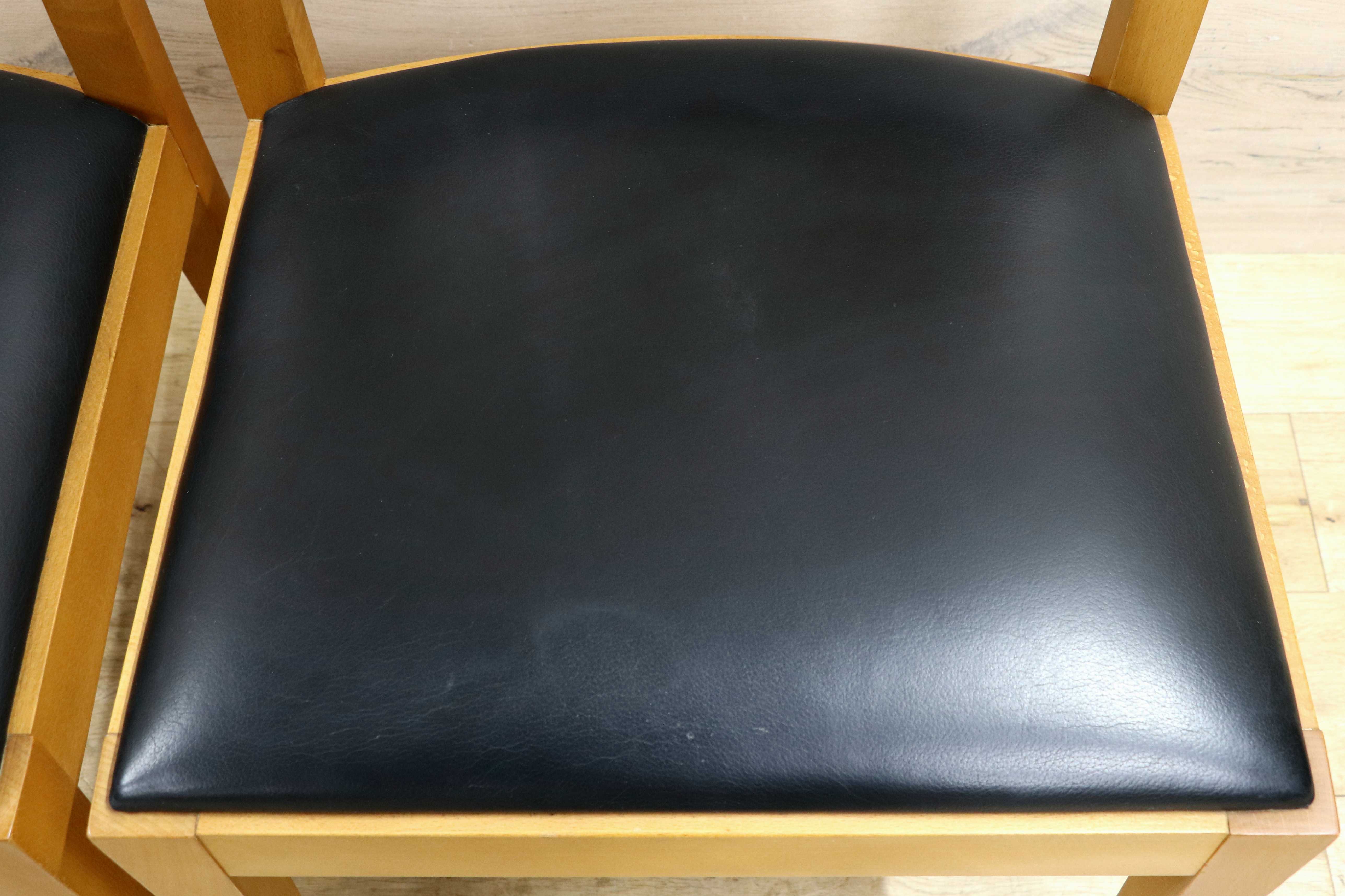 GMIK729B○Andreu World / アンドリュー・ワールド ダイニングチェア 2脚セット 椅子 レザー シンプル モダン スペイン製