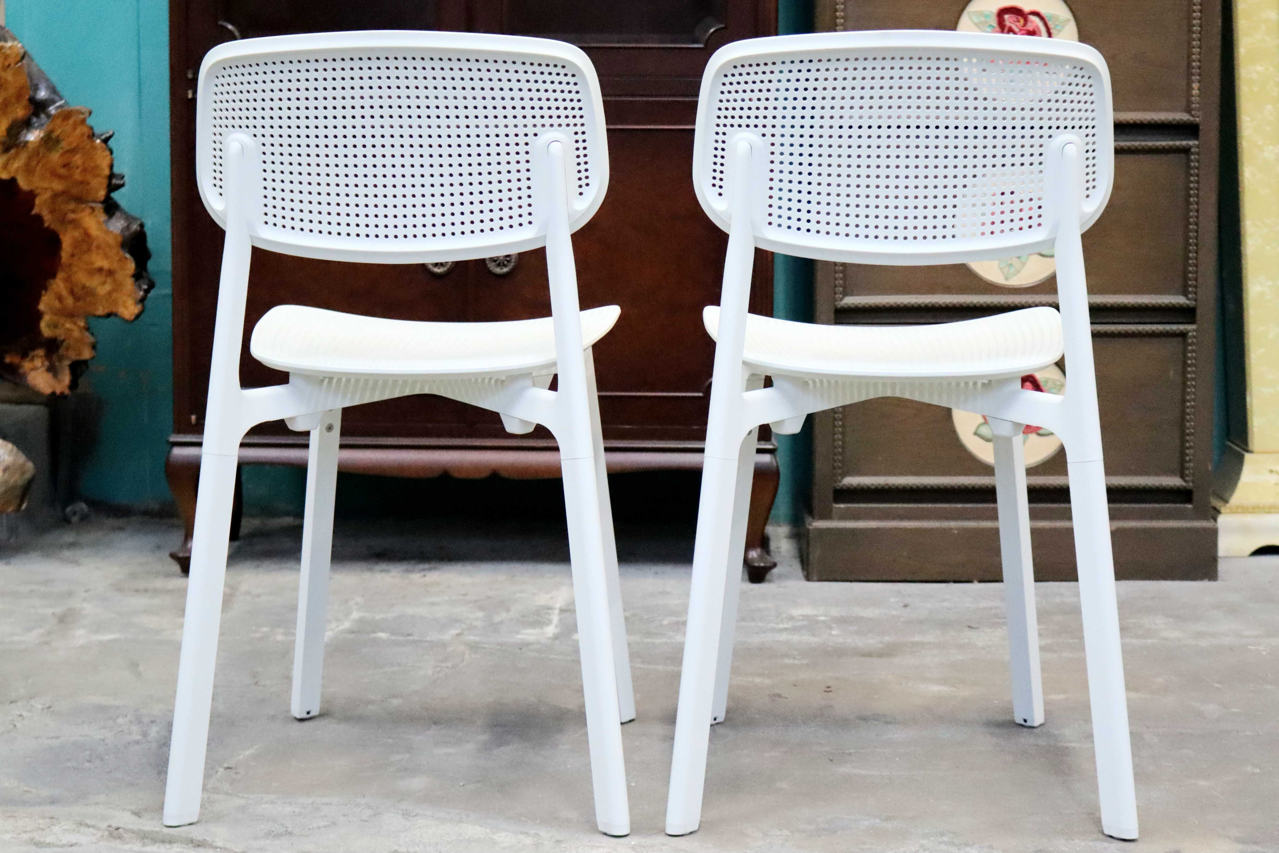 GMIS275C○KRISTALIA / クリスタリア COLANDER ダイニングチェア 椅子 2脚セット スタッキング モダン イタリア 白 展示品 定価約10万