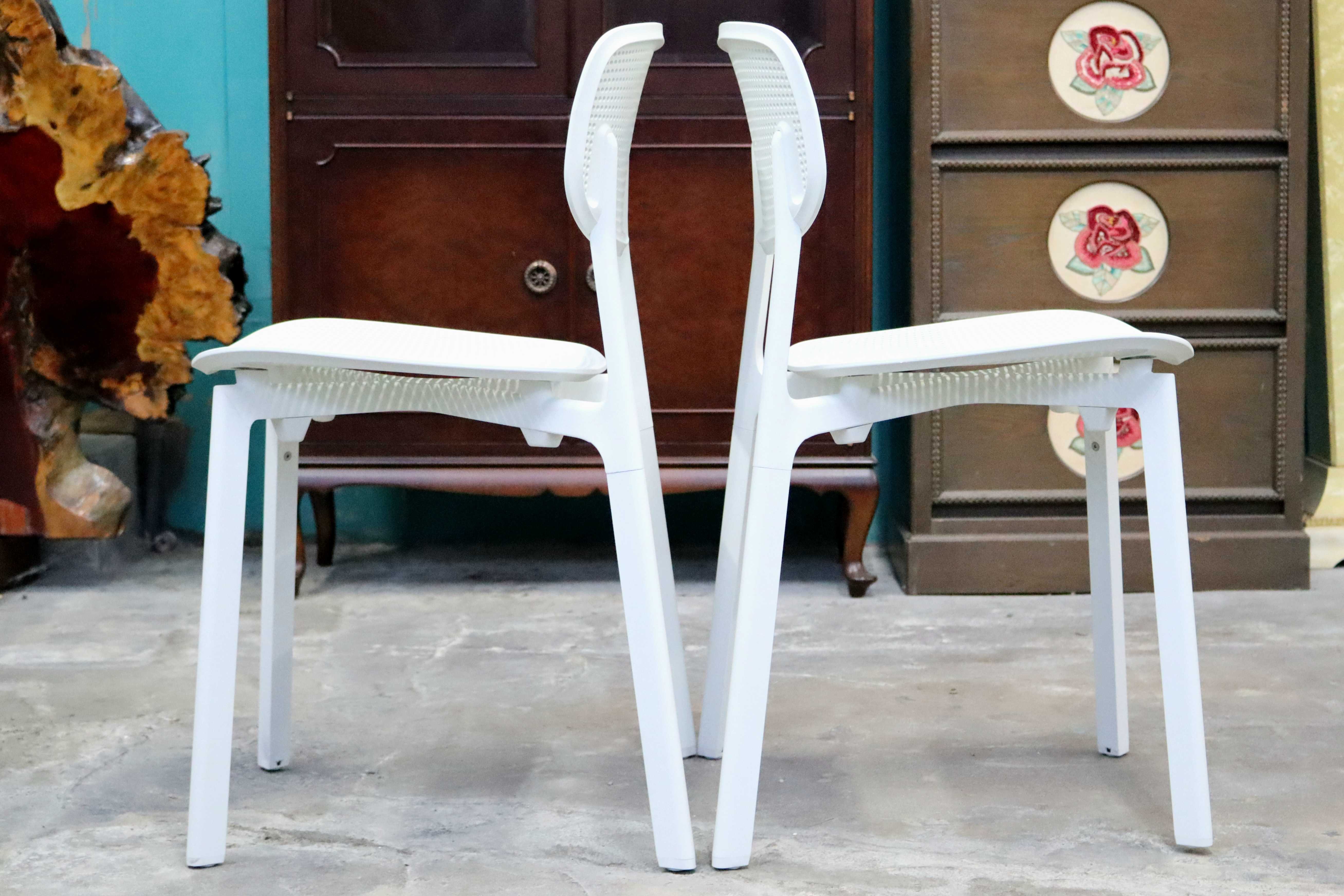 GMIS275C○KRISTALIA / クリスタリア COLANDER ダイニングチェア 椅子 2脚セット スタッキング モダン イタリア 白 展示品 定価約10万