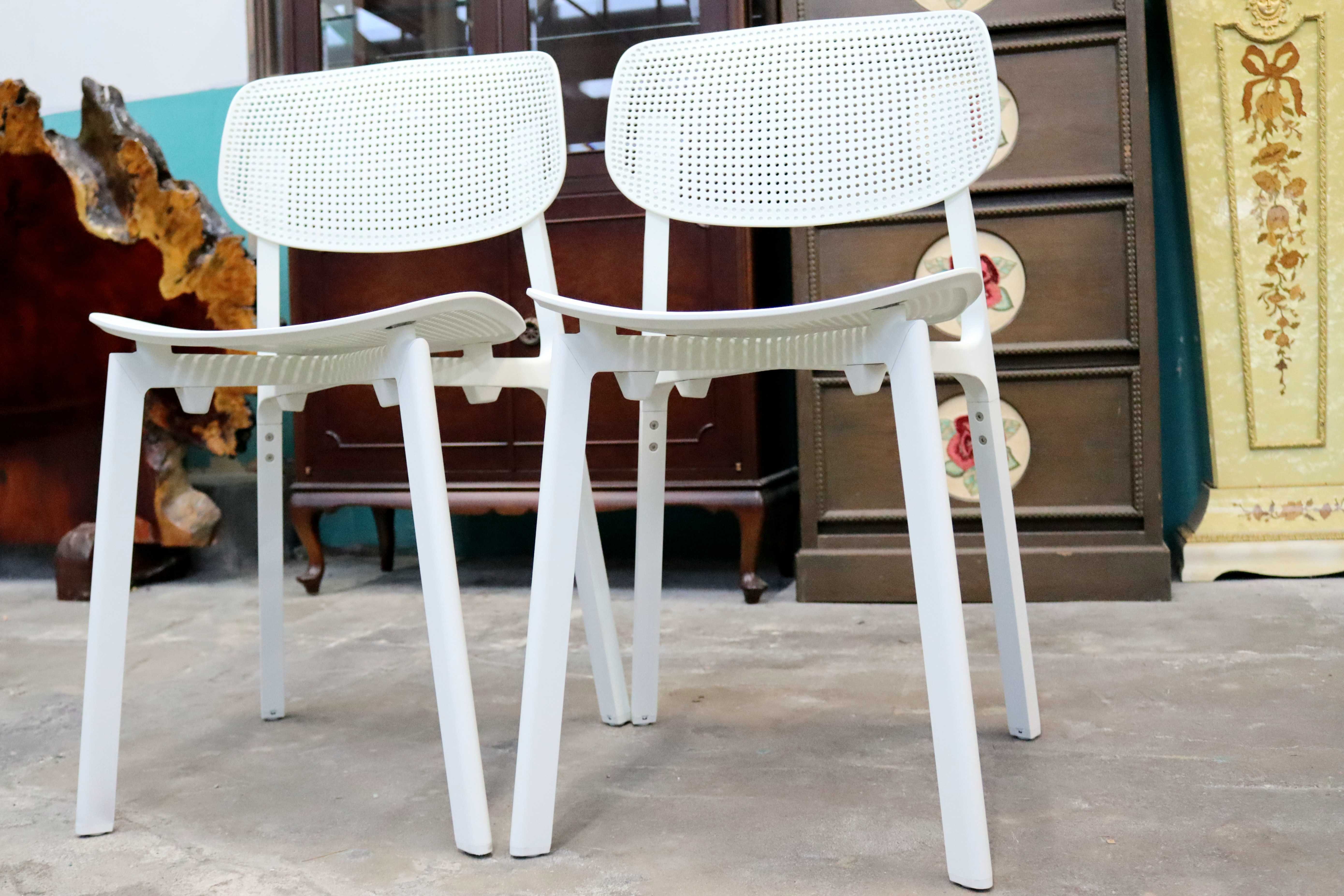 GMIS275C○KRISTALIA / クリスタリア COLANDER ダイニングチェア 椅子 2脚セット スタッキング モダン イタリア 白 展示品 定価約10万