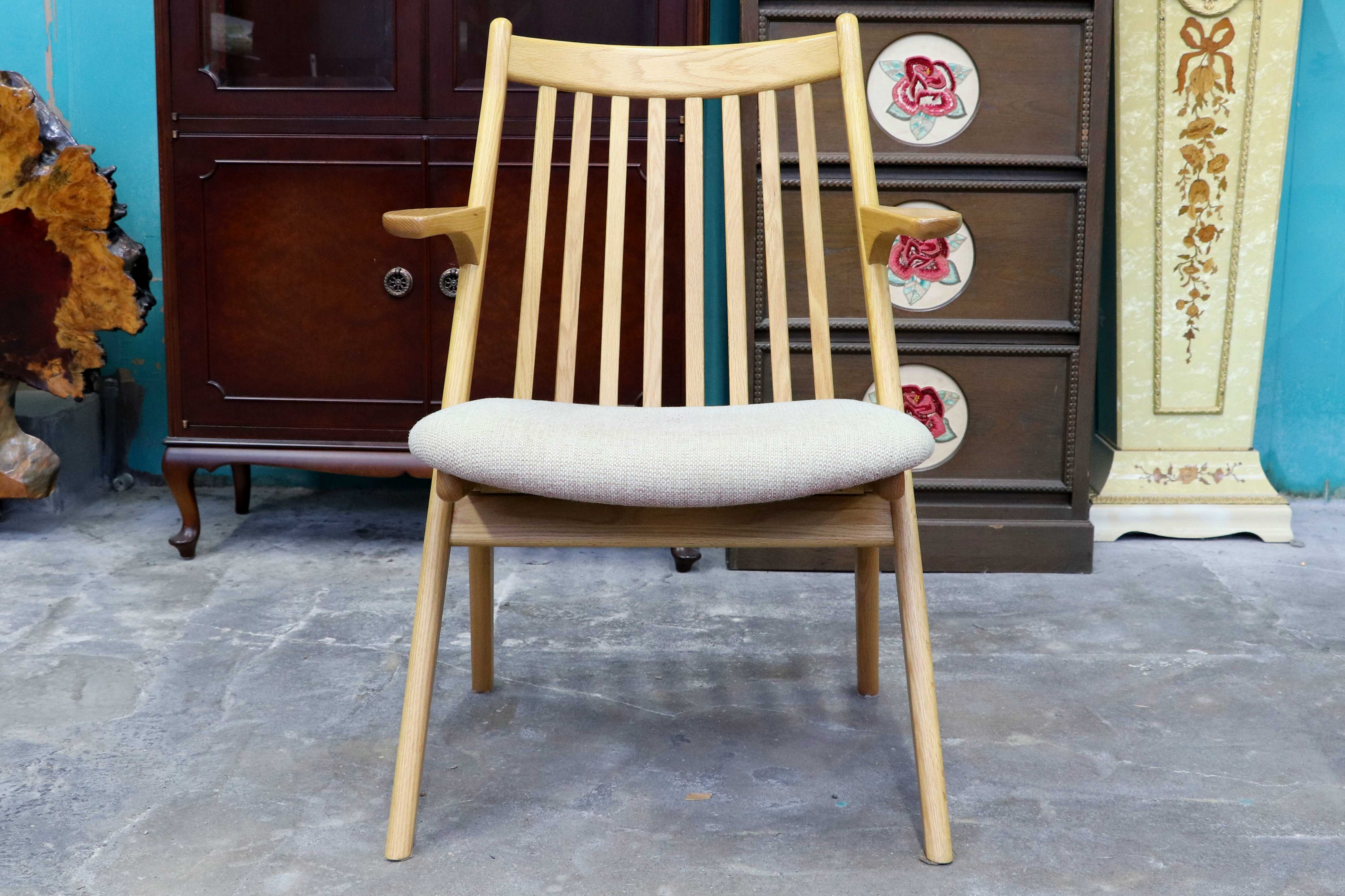 GMIS452A○HIDAKAGU / 飛騨家具 高山Wood Studio ウッドスタジオ Gallia ガリア アームチェア ダイニングチェア オーク材 国産家具 展示品