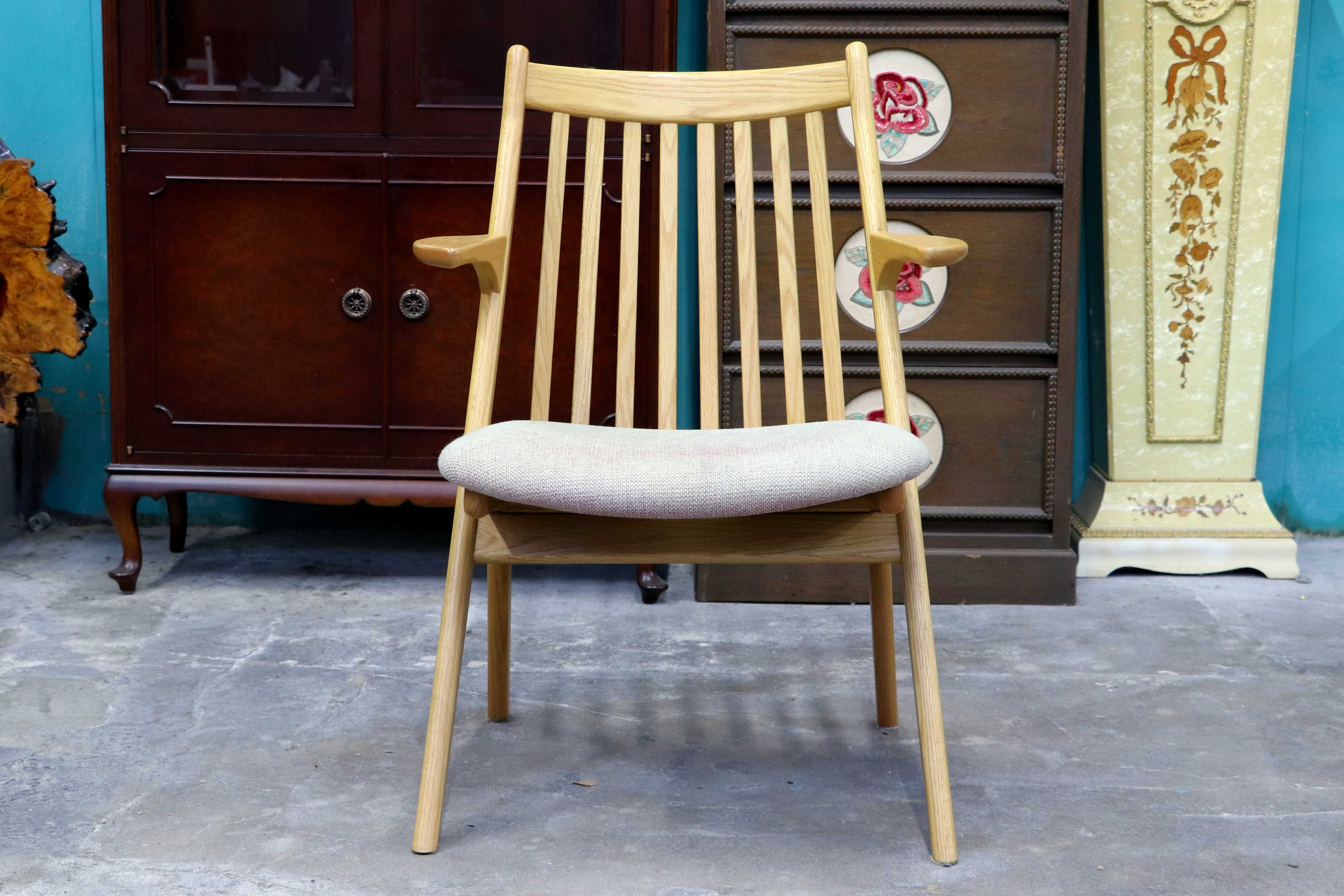 GMIS452B○HIDAKAGU / 飛騨家具 高山Wood Studio ウッドスタジオ Gallia ガリア アームチェア ダイニングチェア オーク材 国産家具 展示品