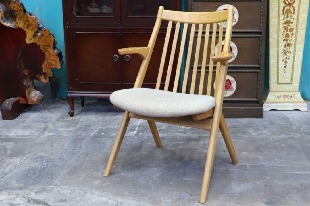 GMIS452A○HIDAKAGU / 飛騨家具 高山Wood Studio ウッドスタジオ Gallia ガリア アームチェア ダイニングチェア オーク材 国産家具 展示品