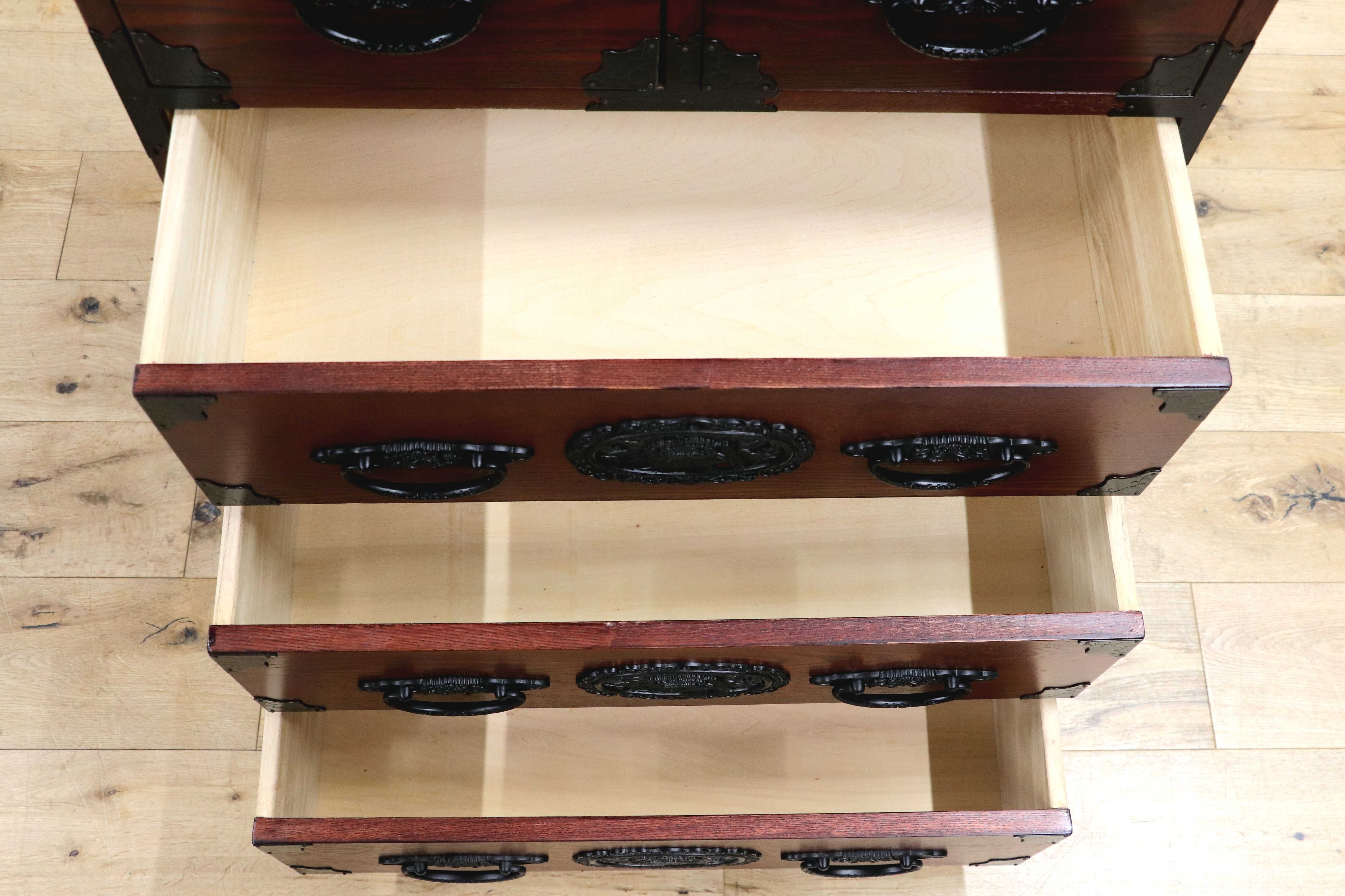 GMIS481B○民芸家具 欅材 整理箪笥 時代箪笥 4段チェスト 鉄金具 和家具 和モダン 小物収納 レトロ アンティーク調 和室 古民家