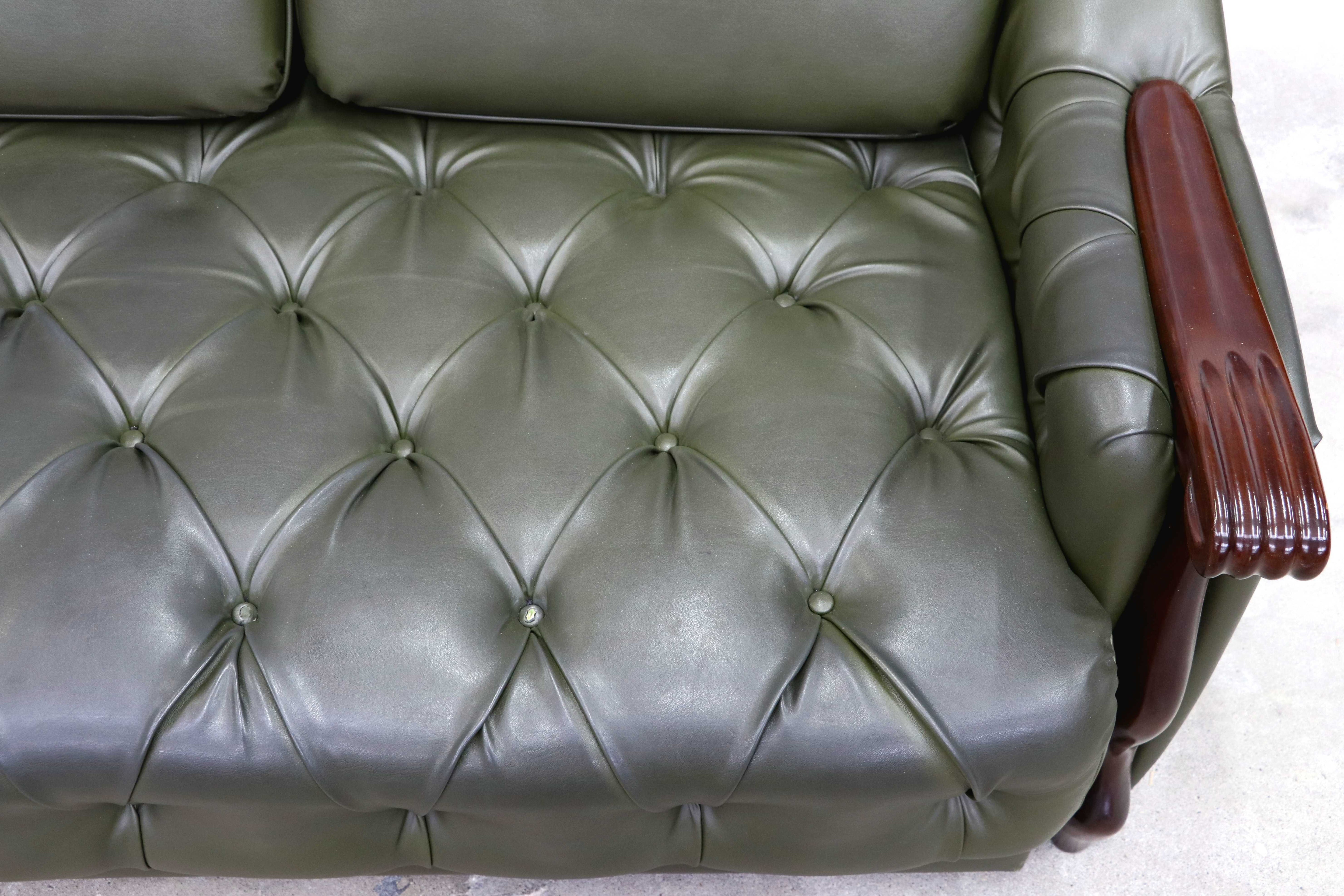 GMIK818○maruni / マルニ ベルサイユ 3人掛けソファ 3Pソファ 合皮 木製アーム クラシック エレガント 応接 ボタンタフティング 国産家具