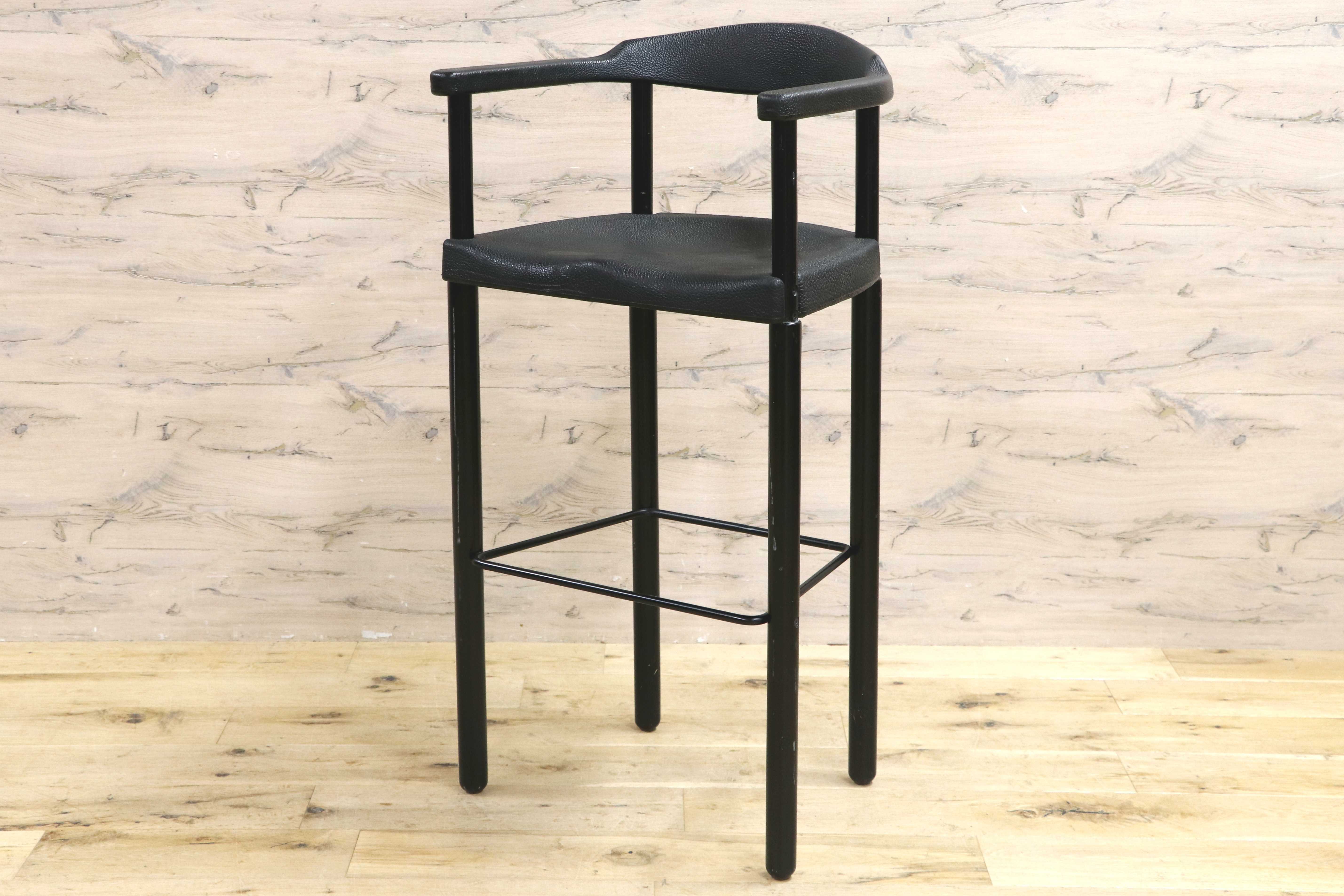 GMIS471I○レオナルド アームチェア カウンターチェアブラック デザイナーズ 椅子 INTER-DECOR取扱い 検) Cassina Strassle Collection