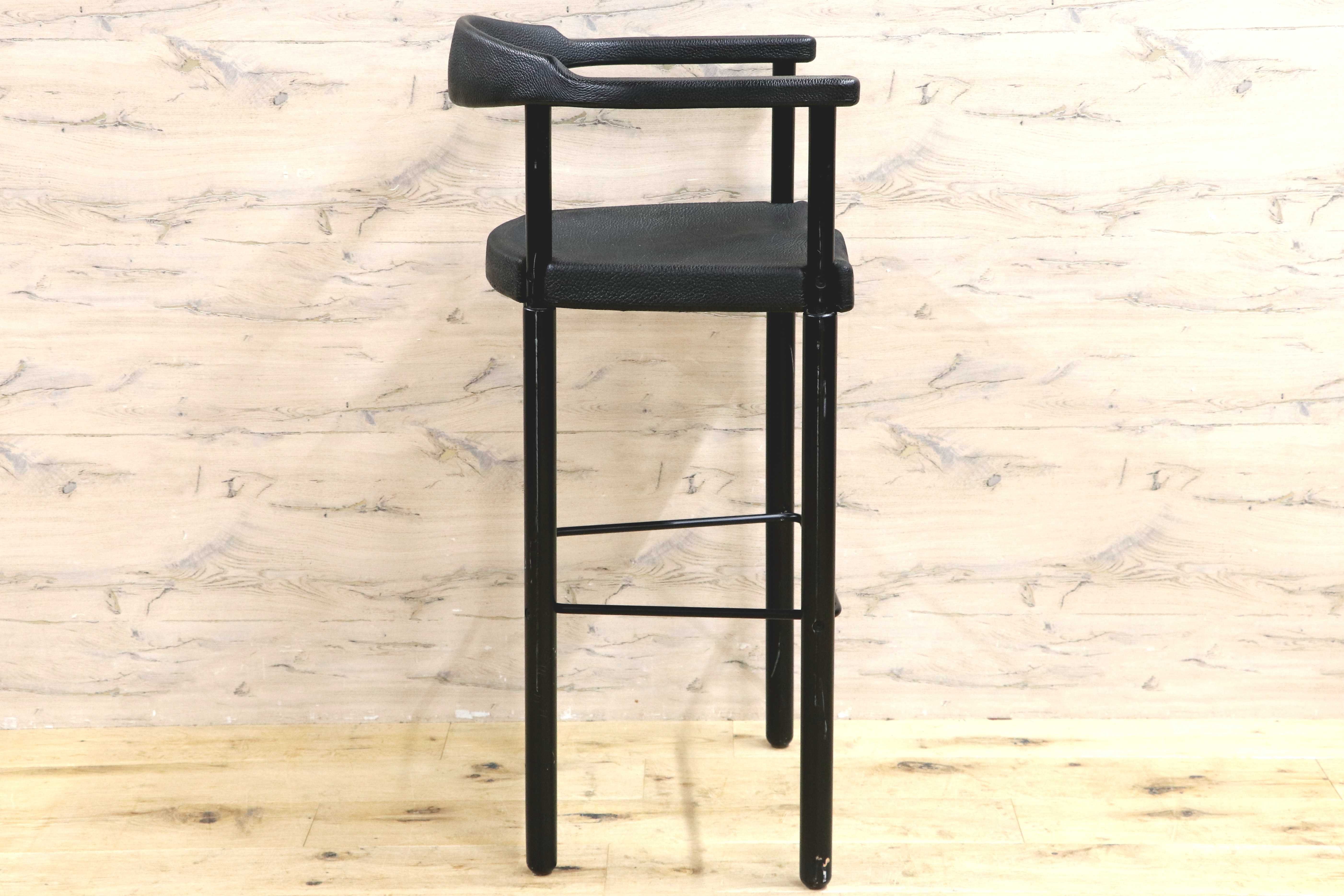 GMIS471I○レオナルド アームチェア カウンターチェアブラック デザイナーズ 椅子 INTER-DECOR取扱い 検) Cassina Strassle Collection