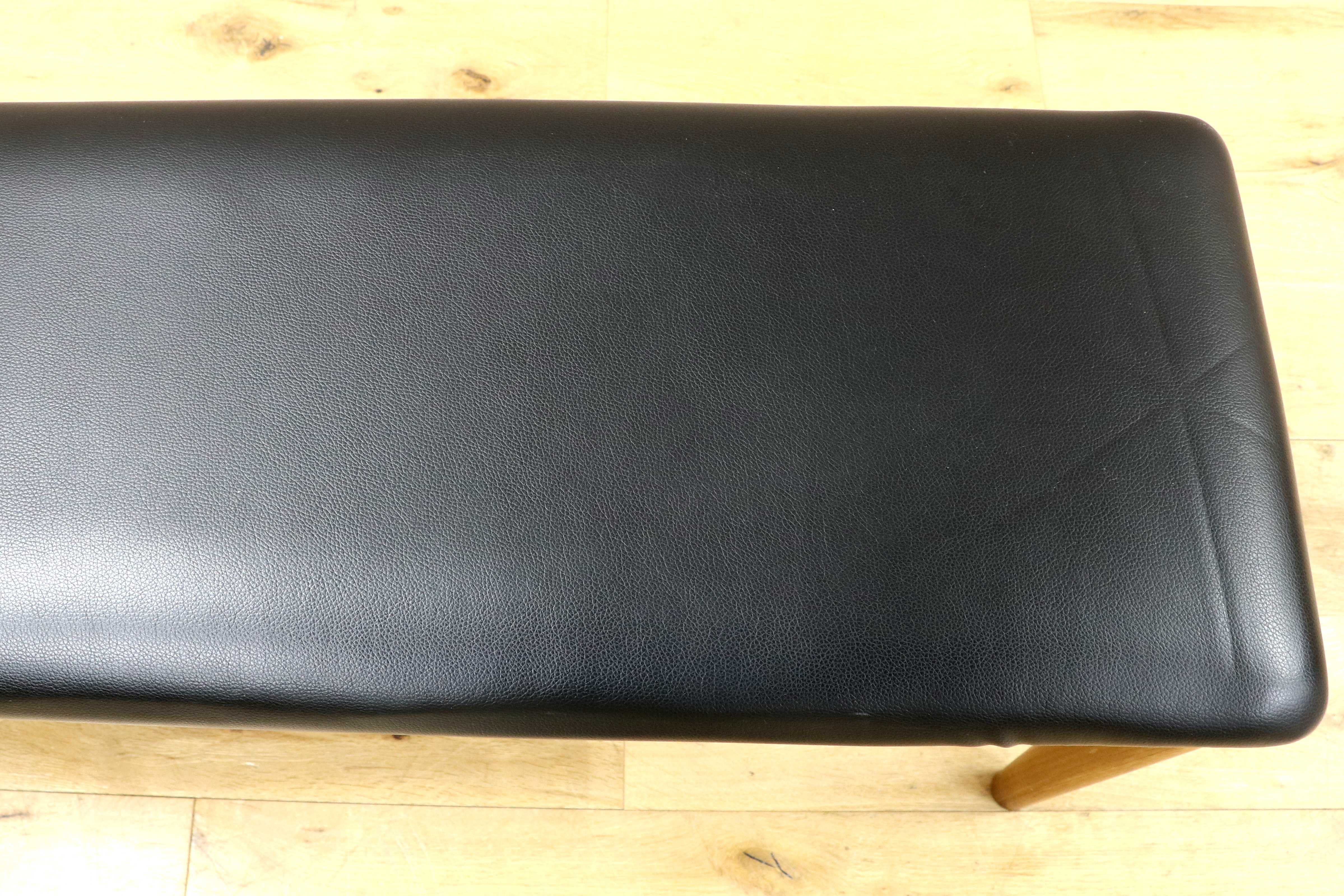 GMIK823A○北欧スタイル モダン ナチュラル ダイニングベンチ 木製フレーム 長椅子 ベンチチェア 合皮 食卓椅子 3人掛け 黒レザー