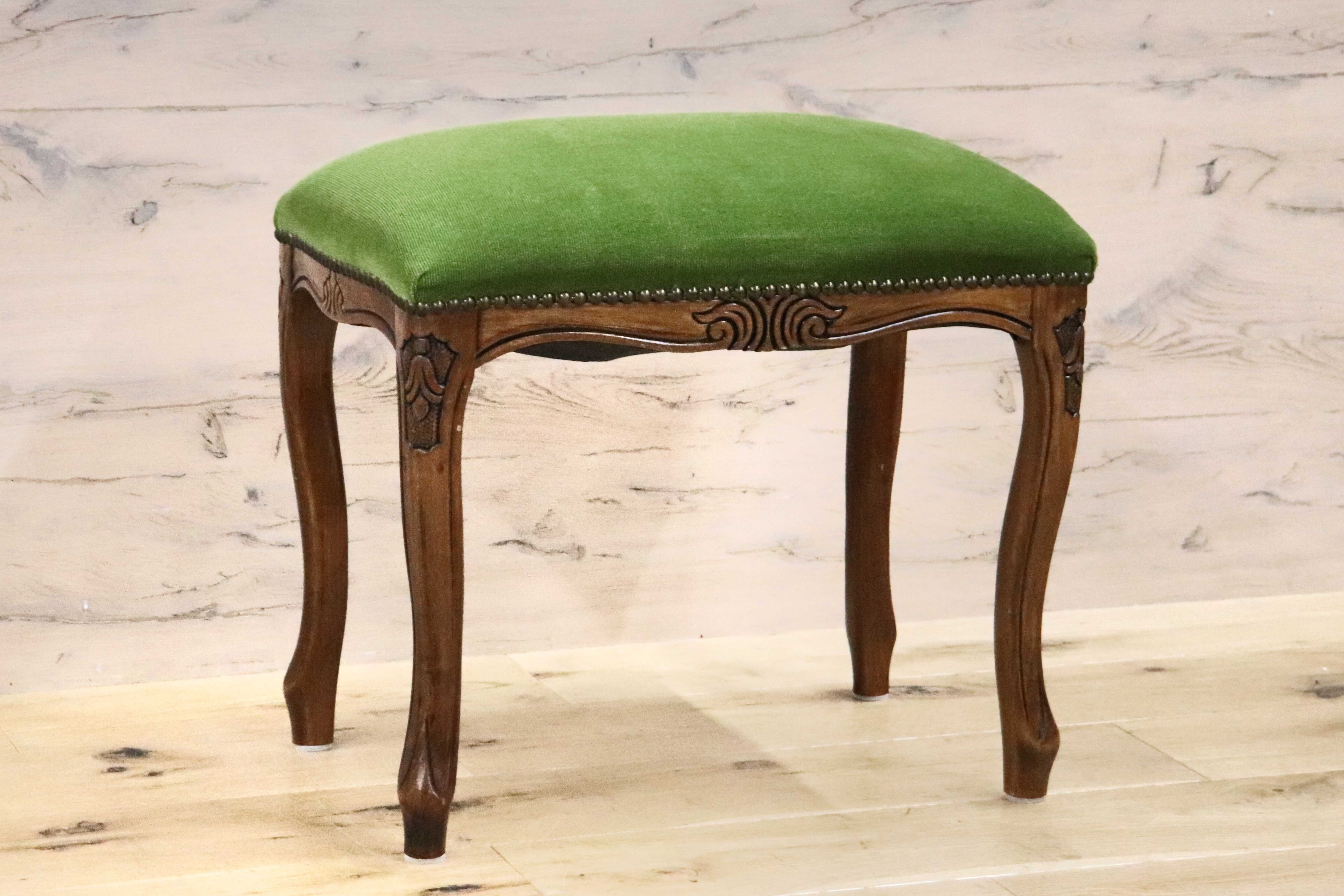 GMGT205A○イタリア製 スツール オットマン ラウンジチェア ベロア グリーン 猫脚 彫刻 ヨーロッパ家具