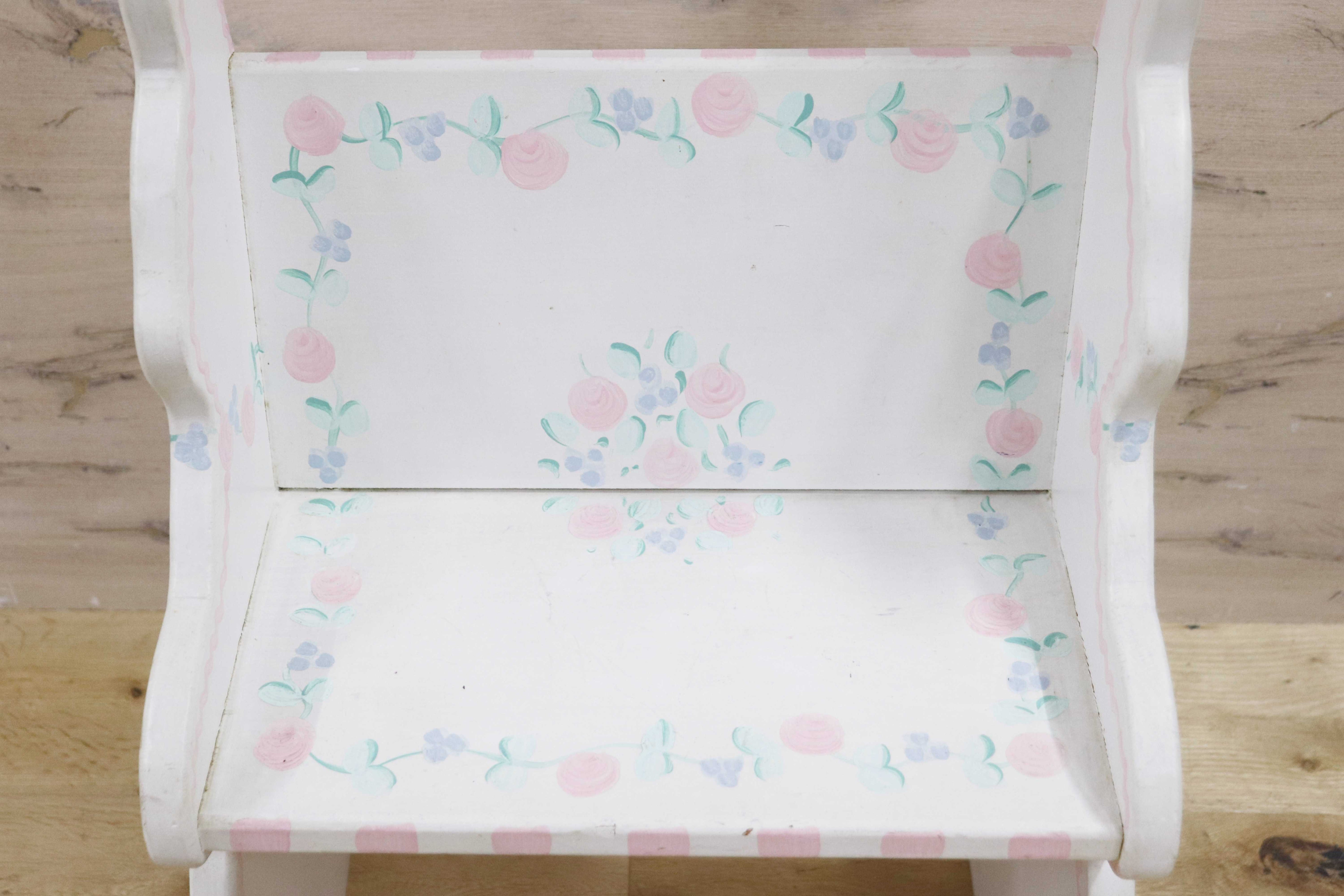 GMGH413○飾り棚 本棚 ベビー家具 キッズ バラ柄 うさぎ カントリー メルヘン 輸入雑貨 オブジェ アメリカ製