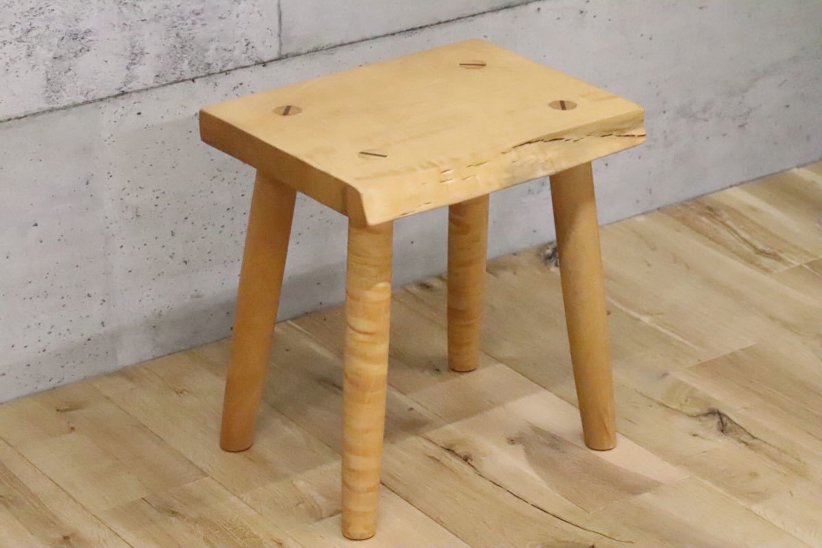 GMDH206F○ アトリエ木馬 / ATELIER MOKUBA 栃無垢材 橡 スツール 椅子 花台 飾り台 北欧スタイル