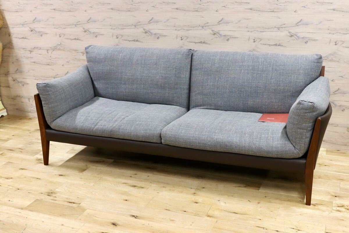 GMHN317○Ritzwell / リッツウェル DIANA ダイアナ 3人掛けソファ トリプルソファ ウォールナット 定価160〜172万 モデルハウス展示品