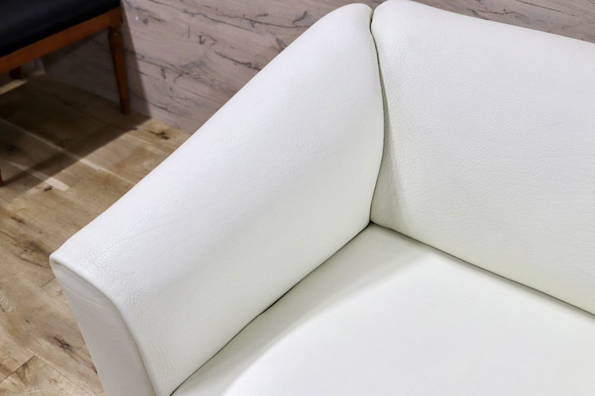 GMFK847A○desede / デセデ DS-47 2人掛けソファ ラブソファ 本革 オフホワイト 北欧 スイス IDC大塚家具 世界最高峰 定価約248万