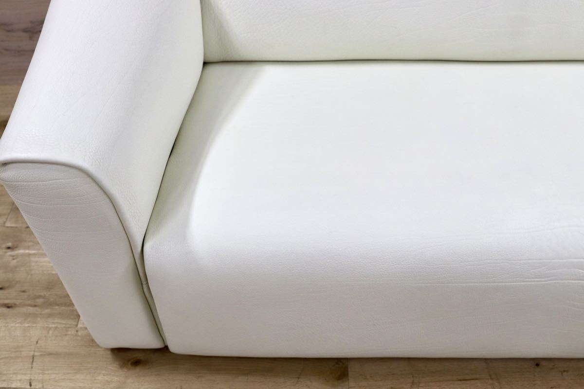 GMFK847A○desede / デセデ DS-47 2人掛けソファ ラブソファ 本革 オフホワイト 北欧 スイス IDC大塚家具 世界最高峰 定価約248万