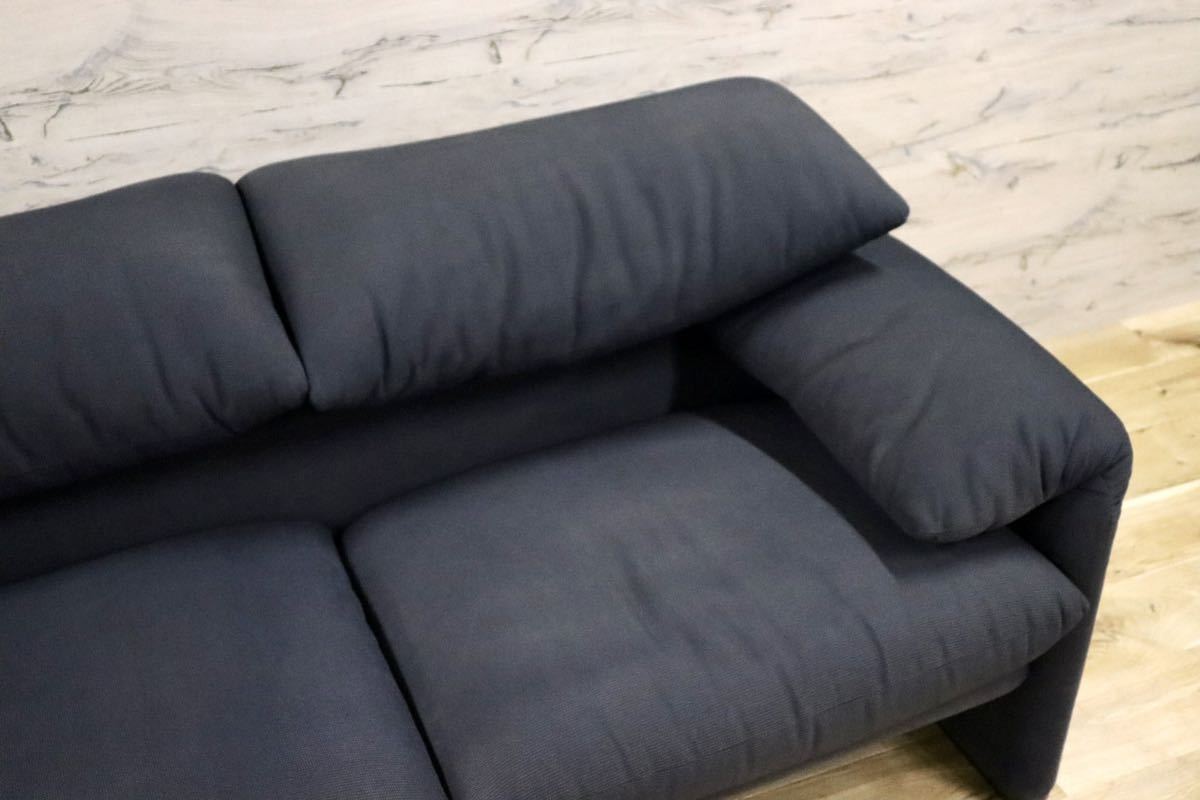 GMFK588○Cassina / カッシーナ 675 MARALUNGA マラルンガ 2人掛けソファ ファブリック ヴィコ・マジストレッティ 定価約100万