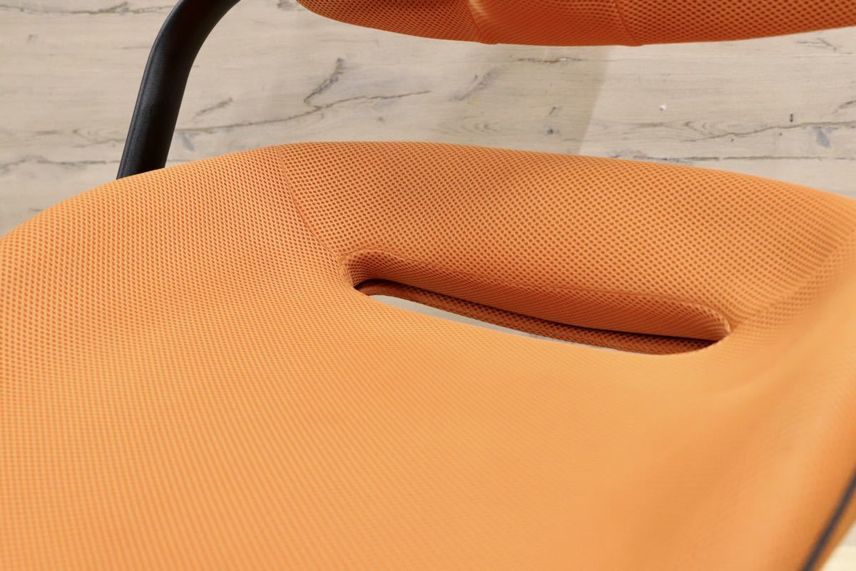 GMGN259○Wooridul Chair / ウリドゥルチェア デスクチェア ワークチェア オレンジ メッシュ 展示品