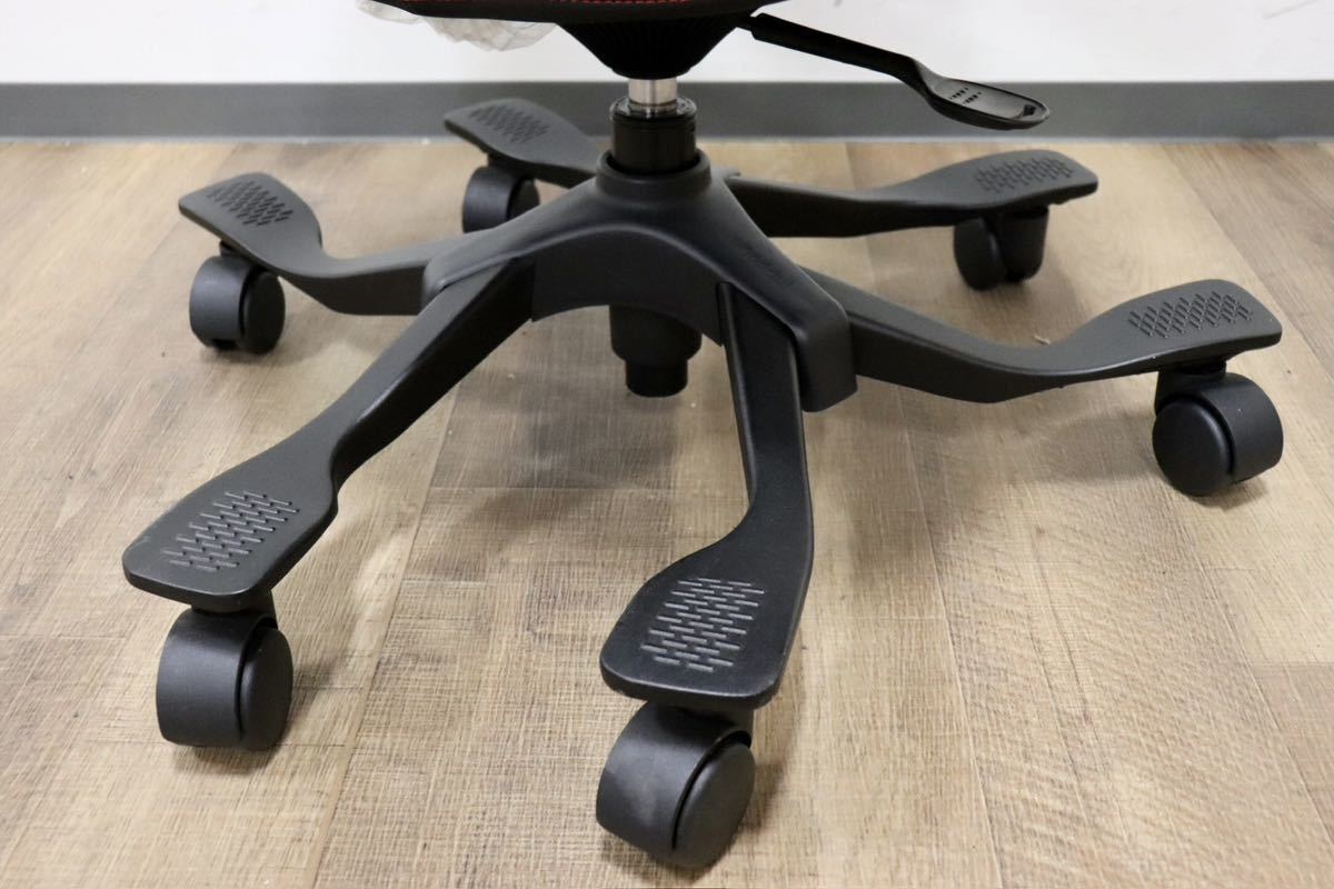 GMGN259A○Wooridul Chair / ウリドゥルチェア デスクチェア ワークチェア 椅子 ブラック 合皮 展示品