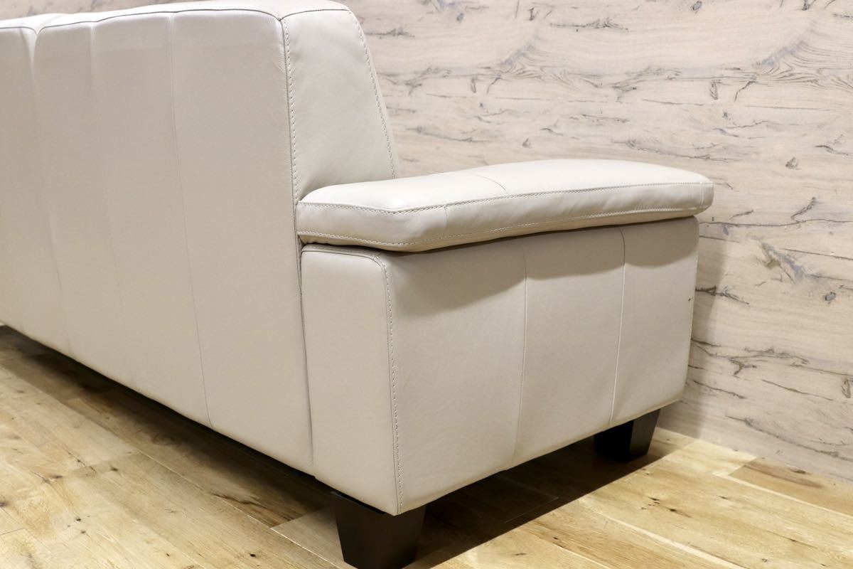 GMGK302○Acme Furniture Pacific Palisades Sofa 2.5人掛けソファ ラブソファ オフホワイト モダン 総本革 約37万 展示品