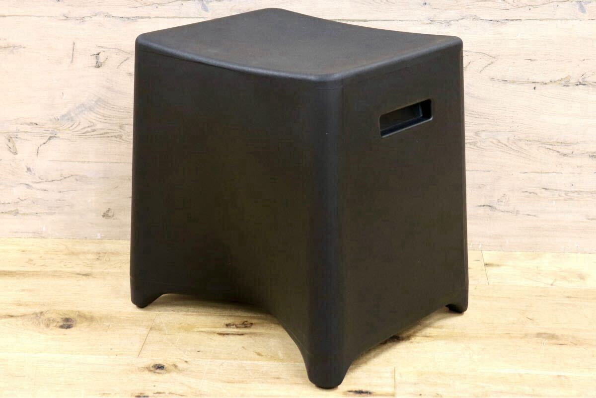 GMGN191○Kian Furniture / キアン Rumble stool ランブル スツール 腰掛け 椅子 プラスチック ブラック デザイナーズ家具 モダン 在庫品