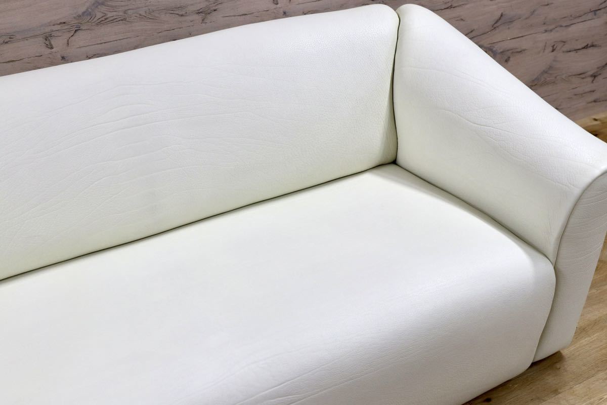 GMFK847A○desede / デセデ DS-47 2人掛けソファ ラブソファ 本革 オフホワイト 北欧 スイス IDC大塚家具 世界最高峰 定価約248万