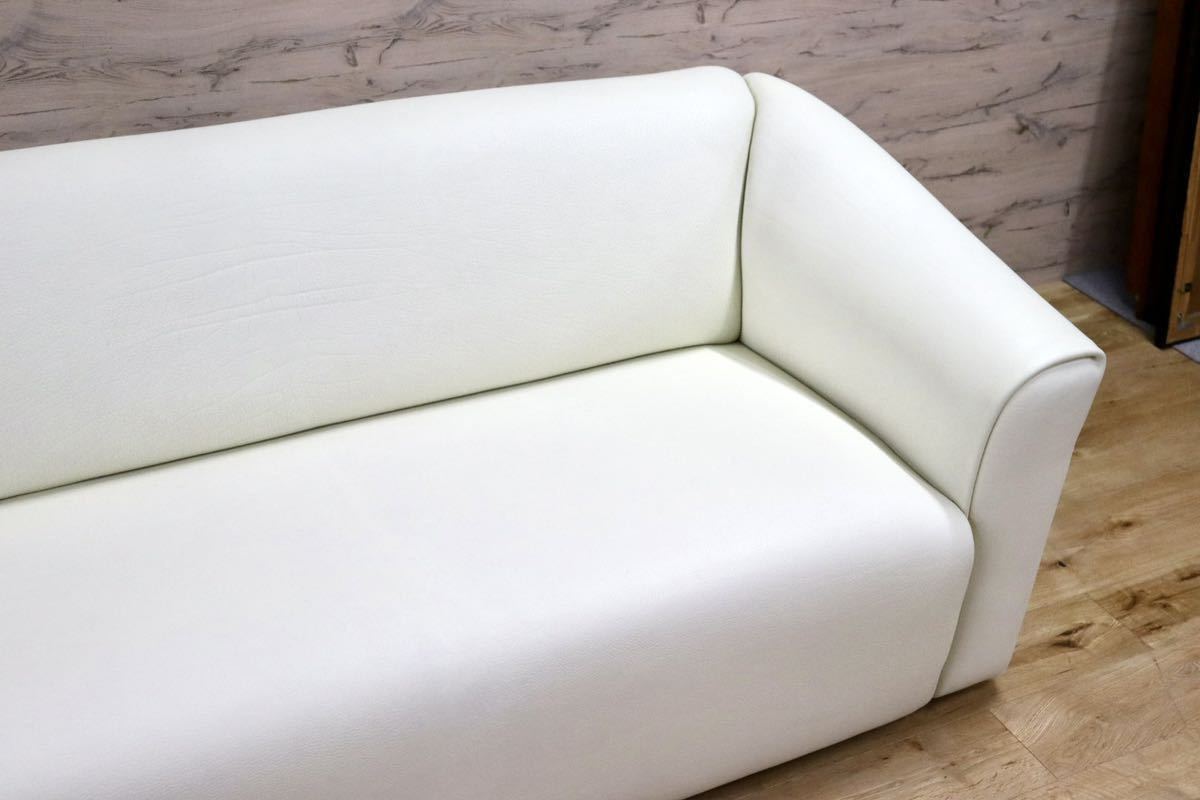 GMFK847B○desede / デセデ DS-47 2人掛けソファ ラブソファ 本革 オフホワイト 北欧 スイス IDC大塚家具 世界最高峰 定価約248万