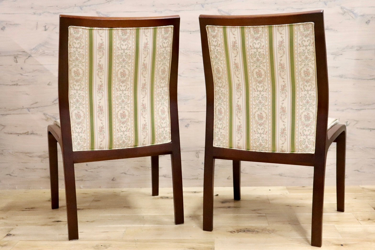 GMHK397A○インテリアセンター ダイニングチェア 椅子 クラシック アンティーク ヨーロピアン 無垢材 北海道旭川 カンディハウス