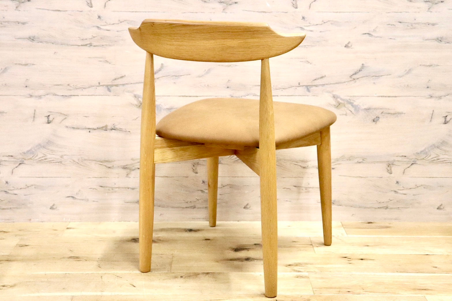 GMHN174C○CHERRY FURNITURE / 桜屋工業 ダイニングチェア DC-114N-LEX 天然木 ホワイトオーク 布(レザークロス) 展示未使用品 定価約3万円