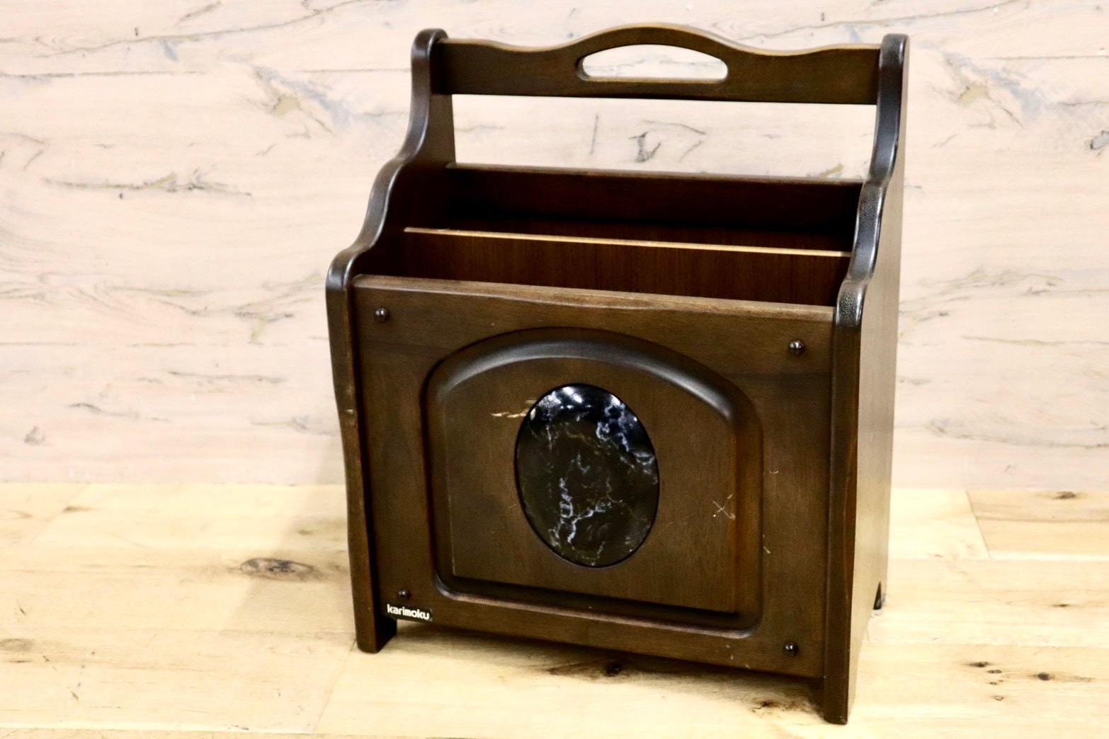 GMHF24○karimoku / カリモク マガジンラック ブックスタンド 木製 ブラウン 国産家具 アンティーク調