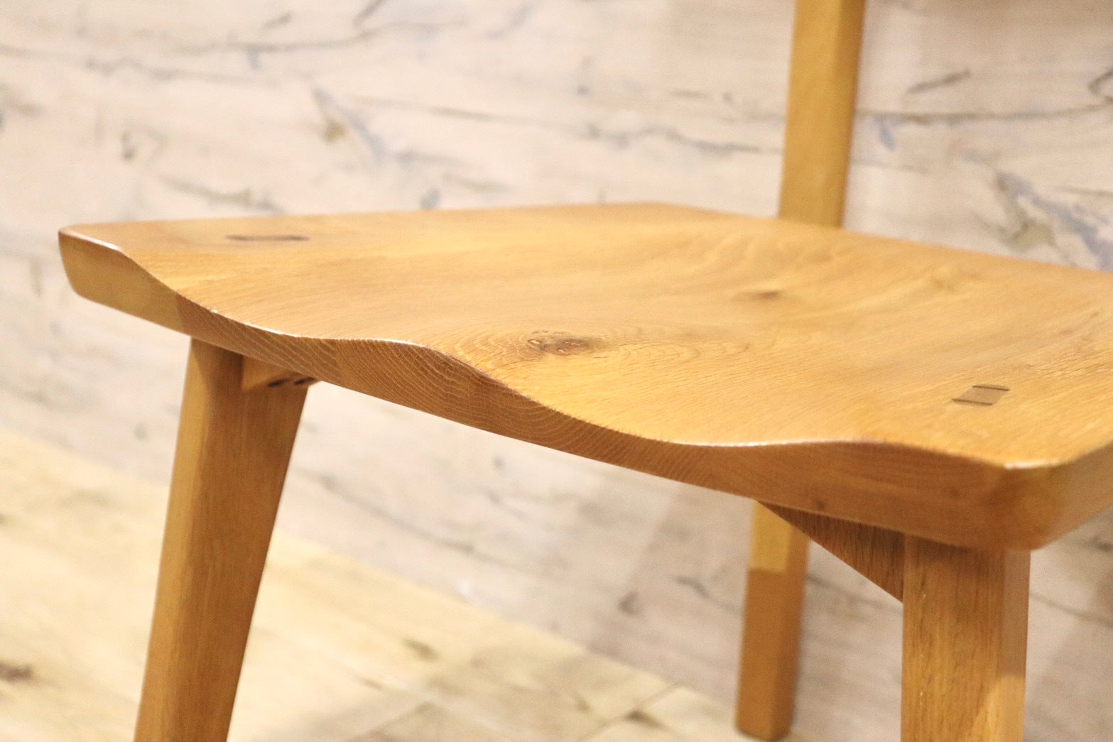 GMHK460B○ダイニングチェア 食卓椅子 天然木 オーク無垢材 北欧 ナチュラル 定価3.3万円