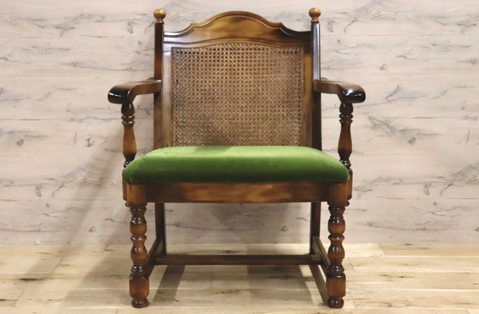 GMHK448A○karimoku / カリモク オールドカリモク コロニアル ラウンジチェア 椅子 シングルソファ ファブリック ベロア ブナ材