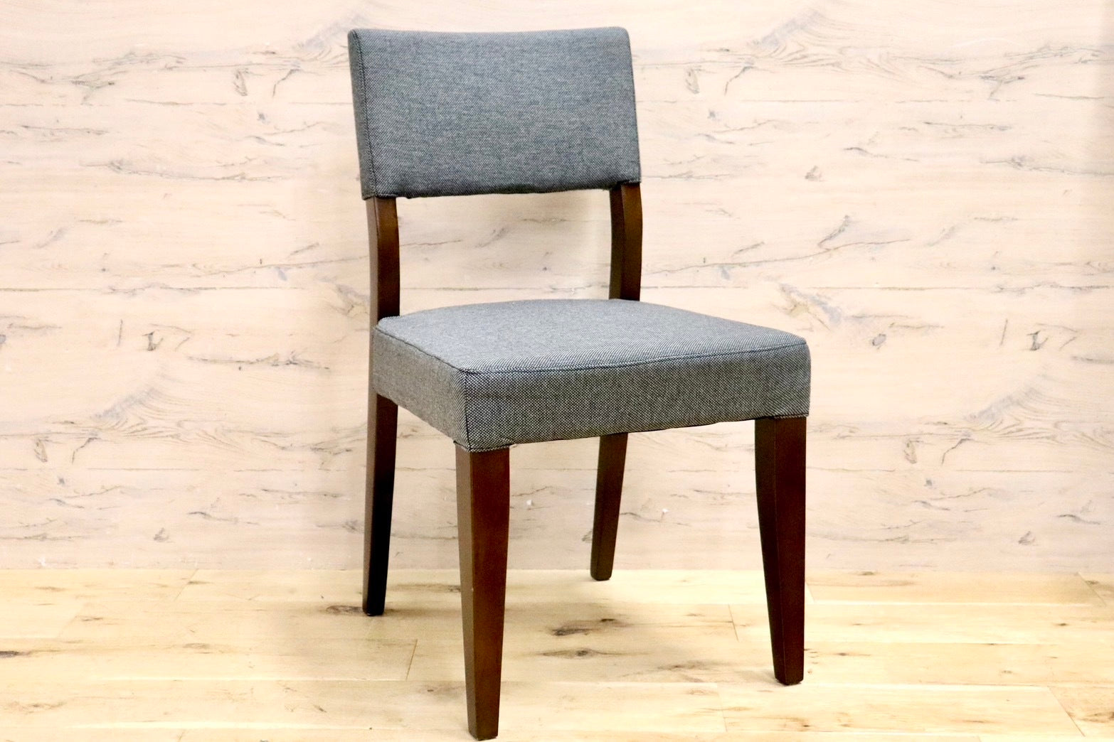 GMHN320A○ CHERRY FURNITURE / 桜屋工業 チェリー ダイニングチェア 椅子 ファブリック 北欧スタイル 展示未使用品