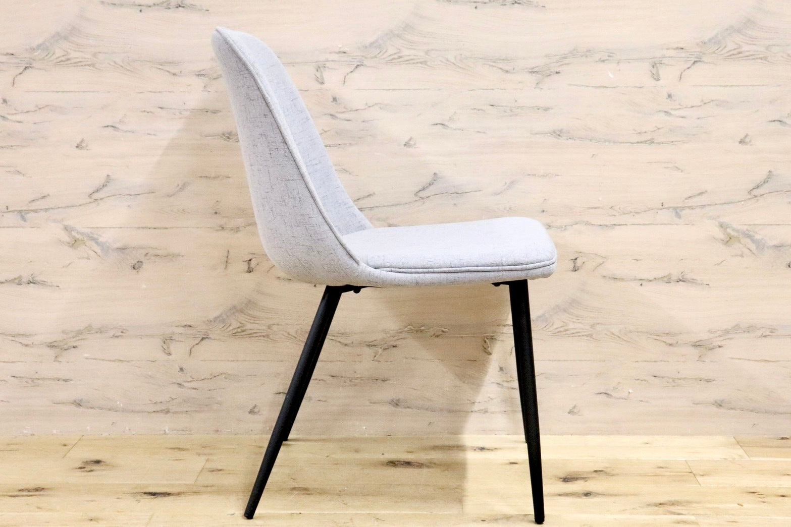 GMHN320B○ CHERRY FURNITURE / 桜屋工業 ダイニングチェア 椅子 スチールレッグ ファブリック モダン 展示未使用品