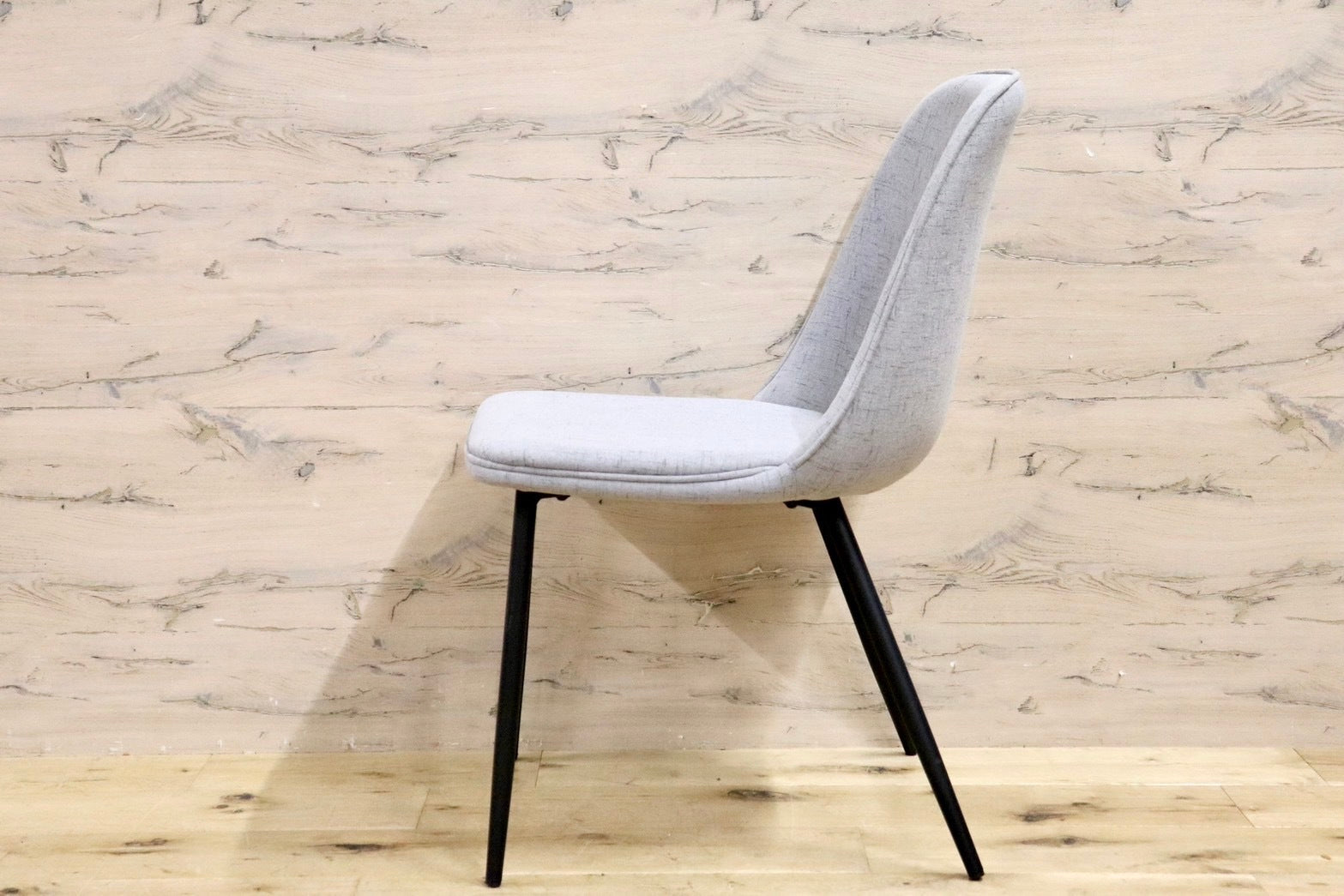 GMHN320B○ CHERRY FURNITURE / 桜屋工業 ダイニングチェア 椅子 スチールレッグ ファブリック モダン 展示未使用品