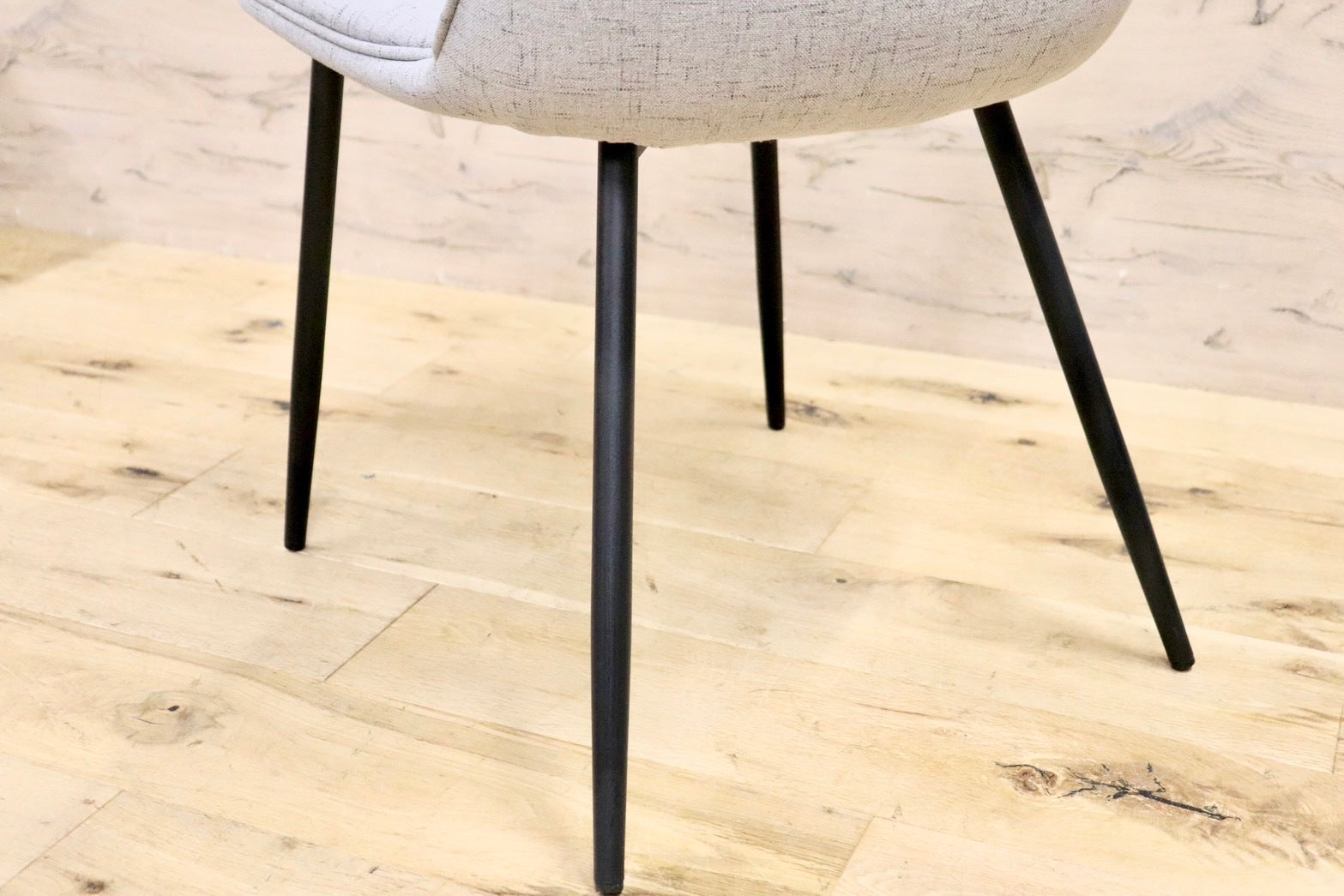 GMHN320B○ CHERRY FURNITURE / 桜屋工業 ダイニングチェア 椅子 スチールレッグ ファブリック モダン 展示未使用品