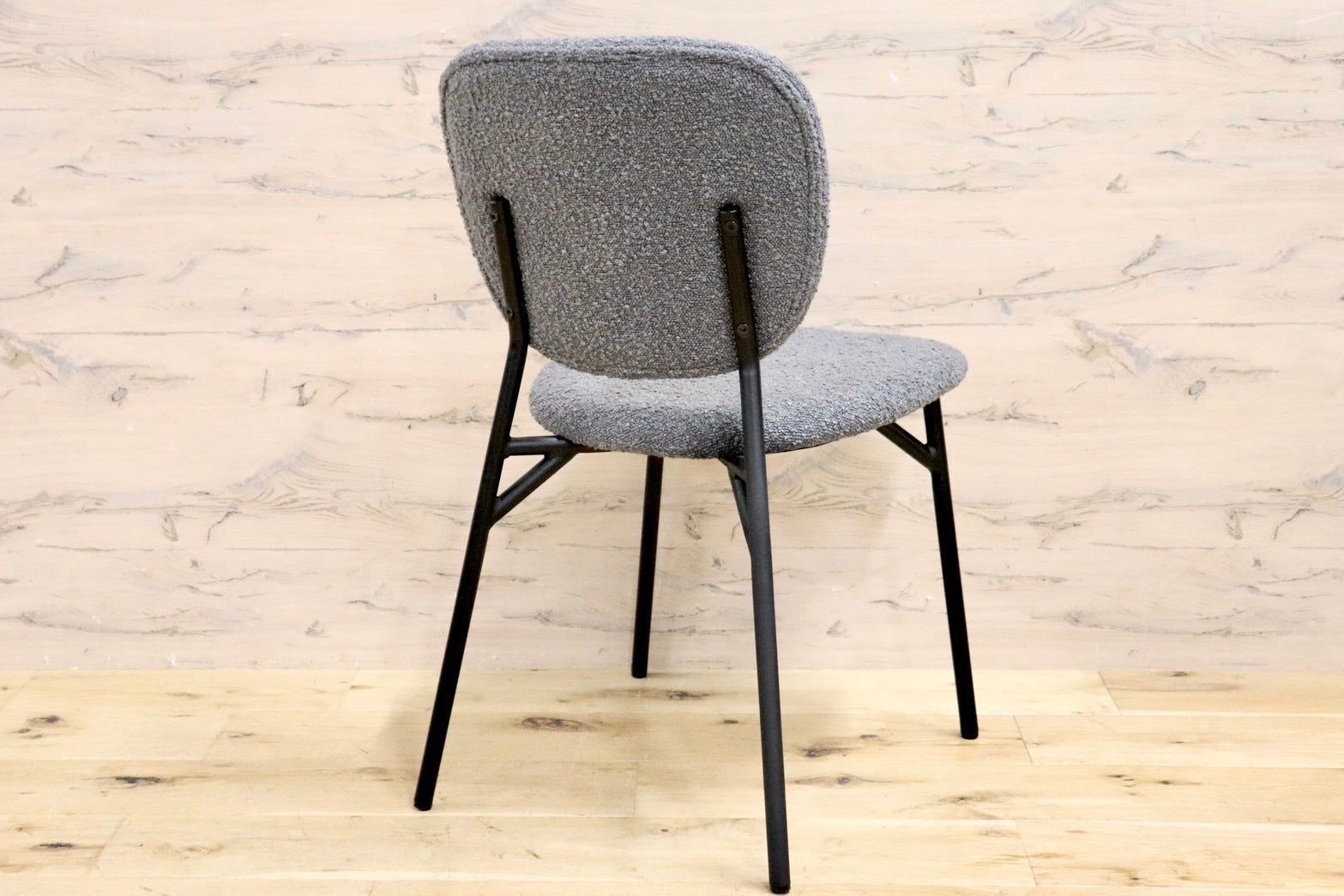 GMHN320D○ CHERRY FURNITURE / 桜屋工業 ダイニングチェア 椅子 スチールレッグ ファブリック モダン 展示未使用品