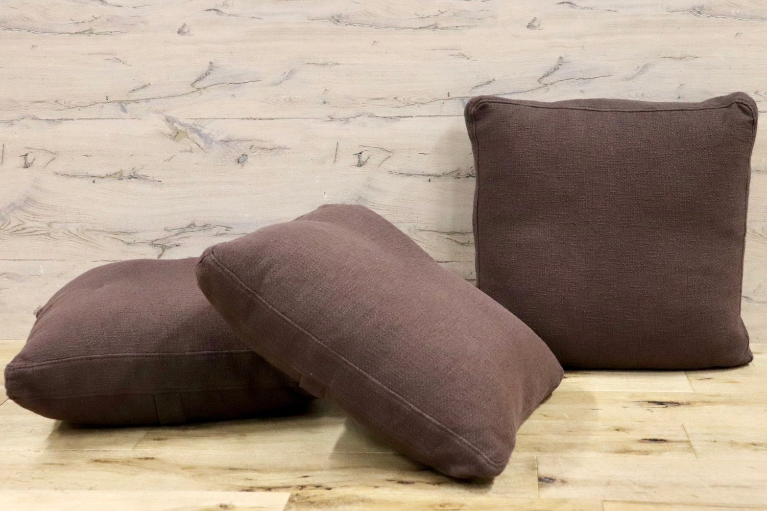 GMHN375E○HUKLA / フクラ クッション ファブリック 3個セット フェザークッション モデルルーム展示品