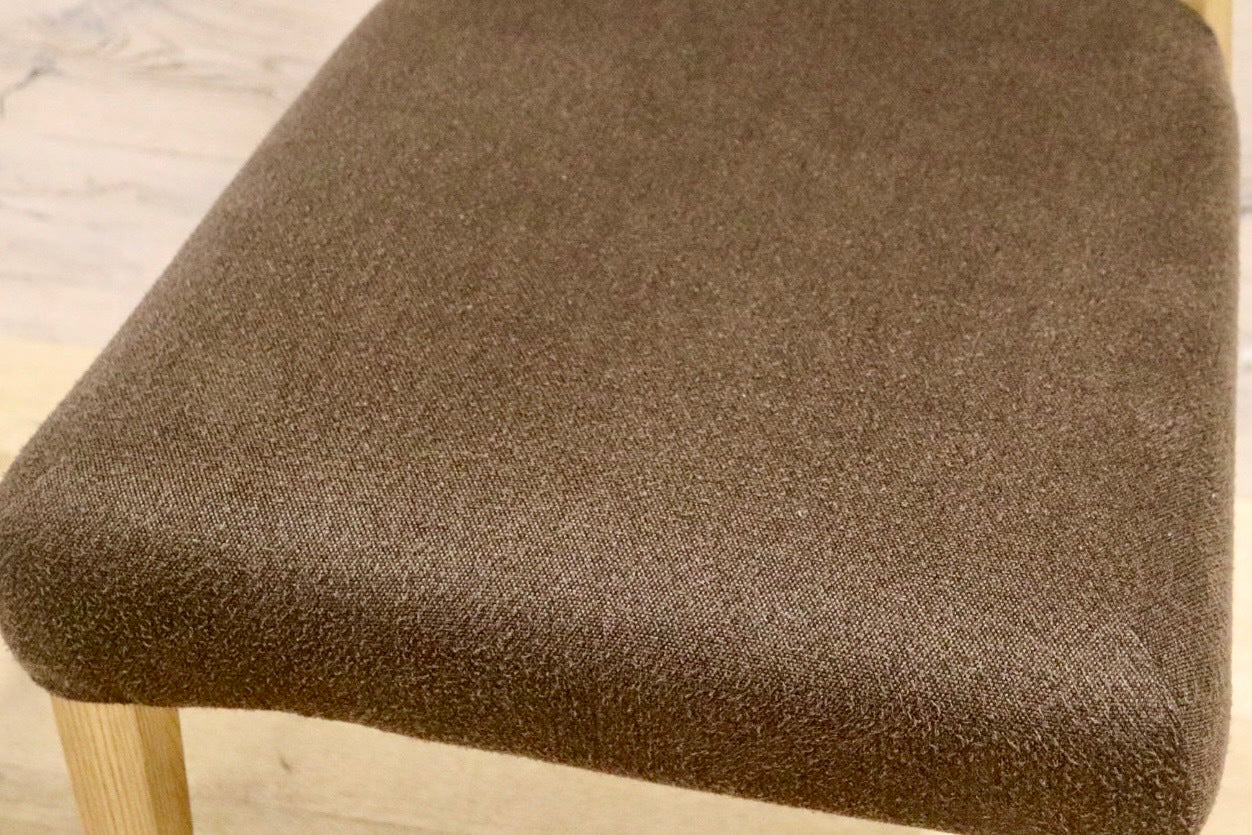 GMHK711B○ACTUS / アクタス ダイニングチェア 椅子 2脚セット オーク材 木製 ファブリック カバーリング