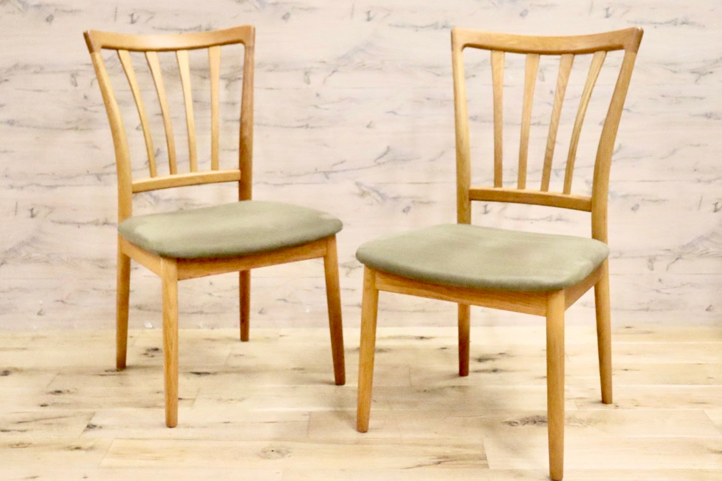 GMHH487A○日進木工 / nissin ダイニングチェア DCC-072 椅子 2脚セット オーク無垢材 ファブリック 飛騨家具 北欧スタイル モダン