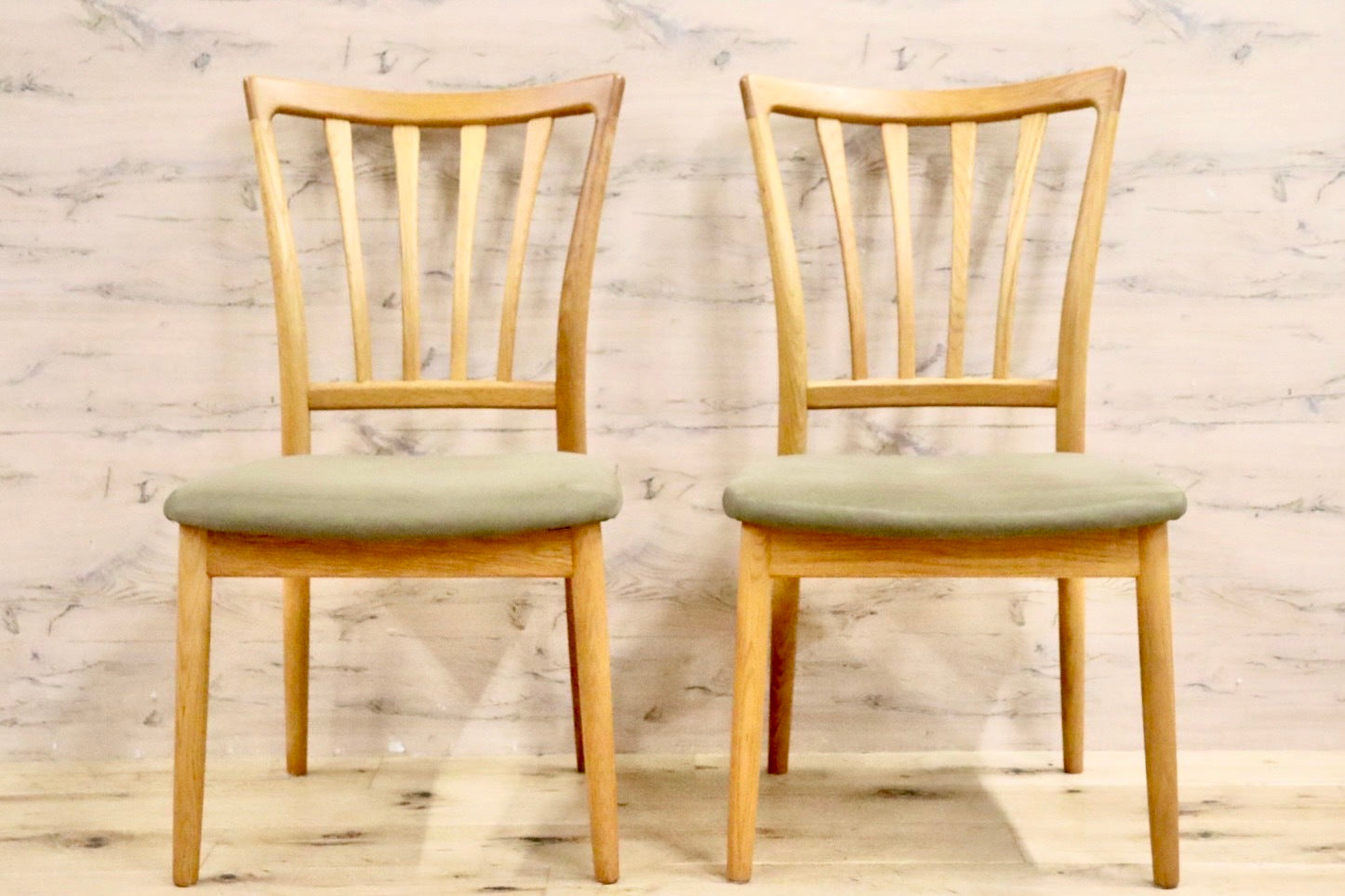 GMHH487A○日進木工 / nissin ダイニングチェア DCC-072 椅子 2脚セット オーク無垢材 ファブリック 飛騨家具 北欧スタイル モダン