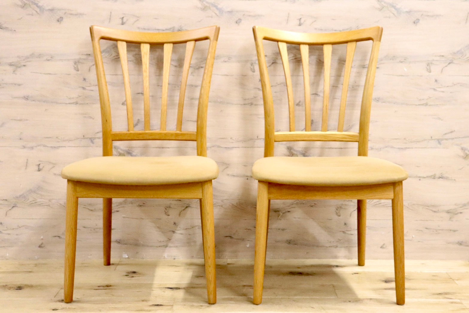 GMHH487B○日進木工 / nissin ダイニングチェア DCC-072 椅子 2脚セット オーク無垢材 ファブリック 飛騨家具 北欧スタイル モダン