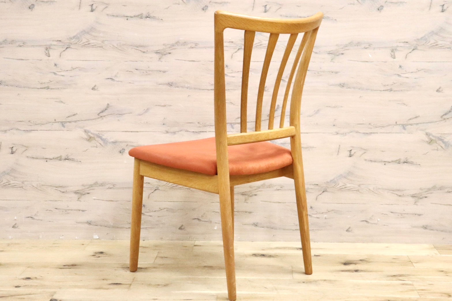 GMHH487C○日進木工 / nissin ダイニングチェア DCC-072 椅子 オーク無垢材 ファブリック 飛騨家具 北欧スタイル モダン