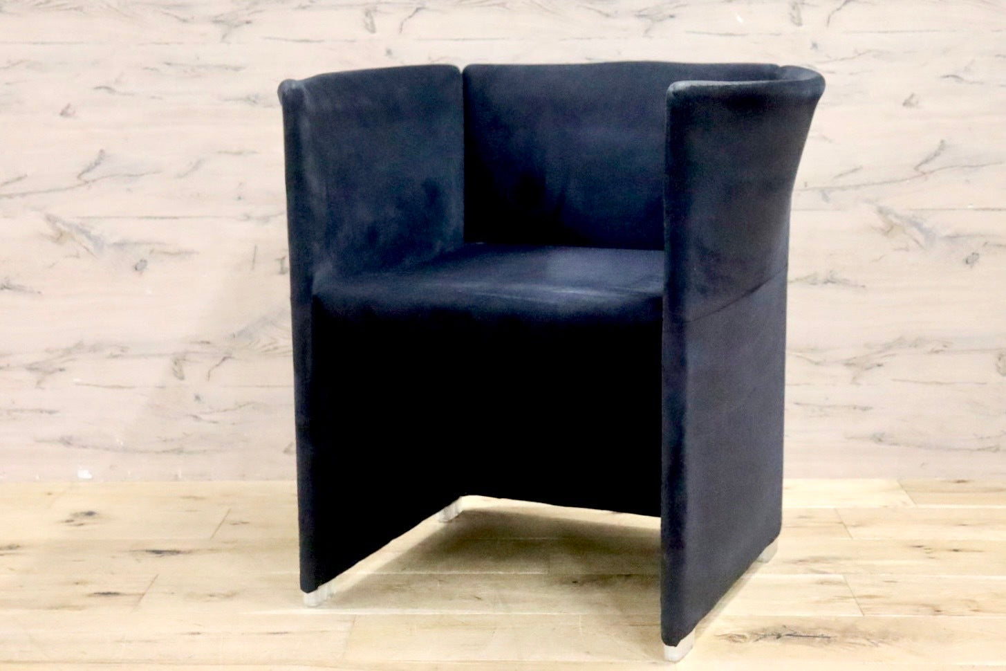 GMHK779B○Cassina IXC / カッシーナ・イクスシー FARFALLA ファルファッラ ラウンジチェア 椅子 スウェードファブリック 名作