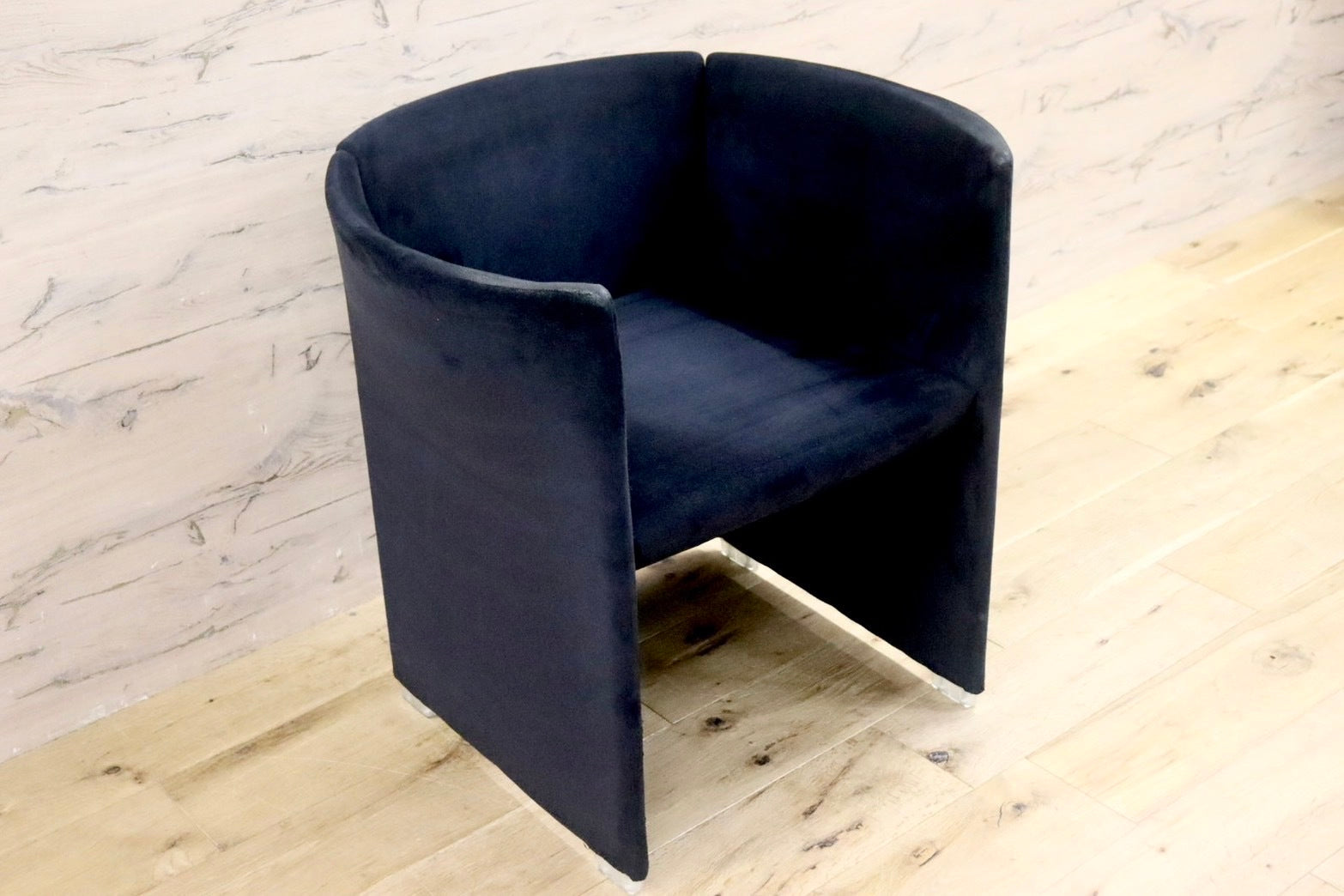 GMHK779B○Cassina IXC / カッシーナ・イクスシー FARFALLA ファルファッラ ラウンジチェア 椅子 スウェードファブリック 名作